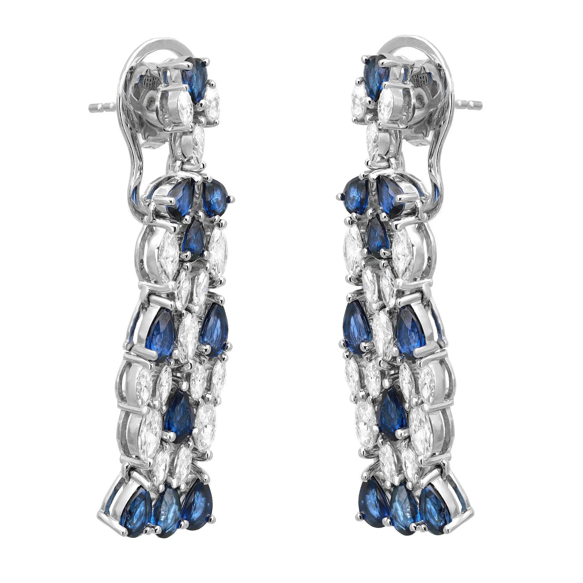 Ces magnifiques boucles d'oreilles chandelier en forme de goutte d'eau respirent l'élégance et l'intemporalité. Whiting en or blanc lustré 14K. Les saphirs bleus en forme de poire et les diamants de taille marquise sertis à l'emporte-pièce. Poids