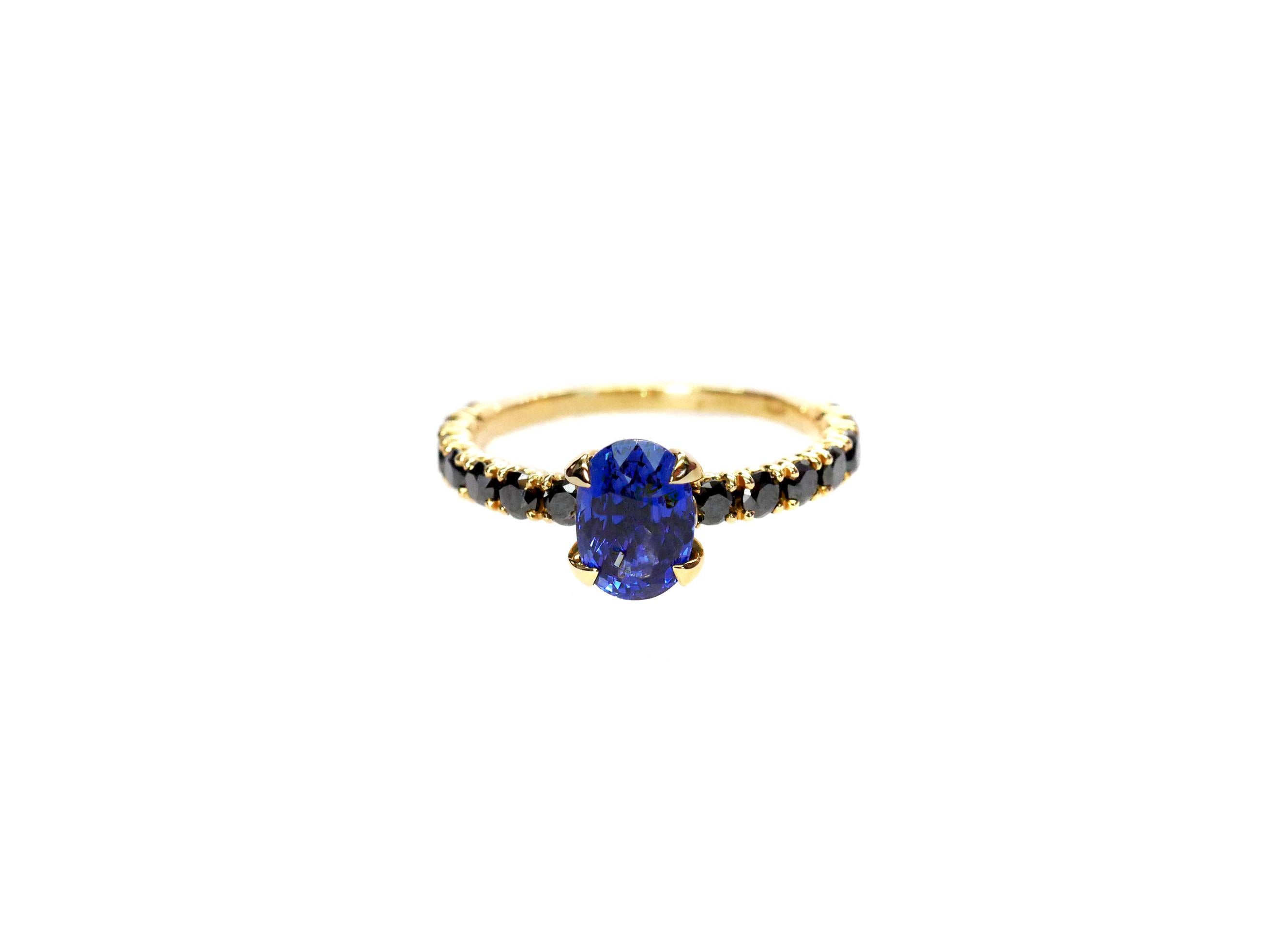 For Sale:  Blue Sapphire and Black Diamond Solitaire Ring Set in 18 Karat Yellow Gold 6