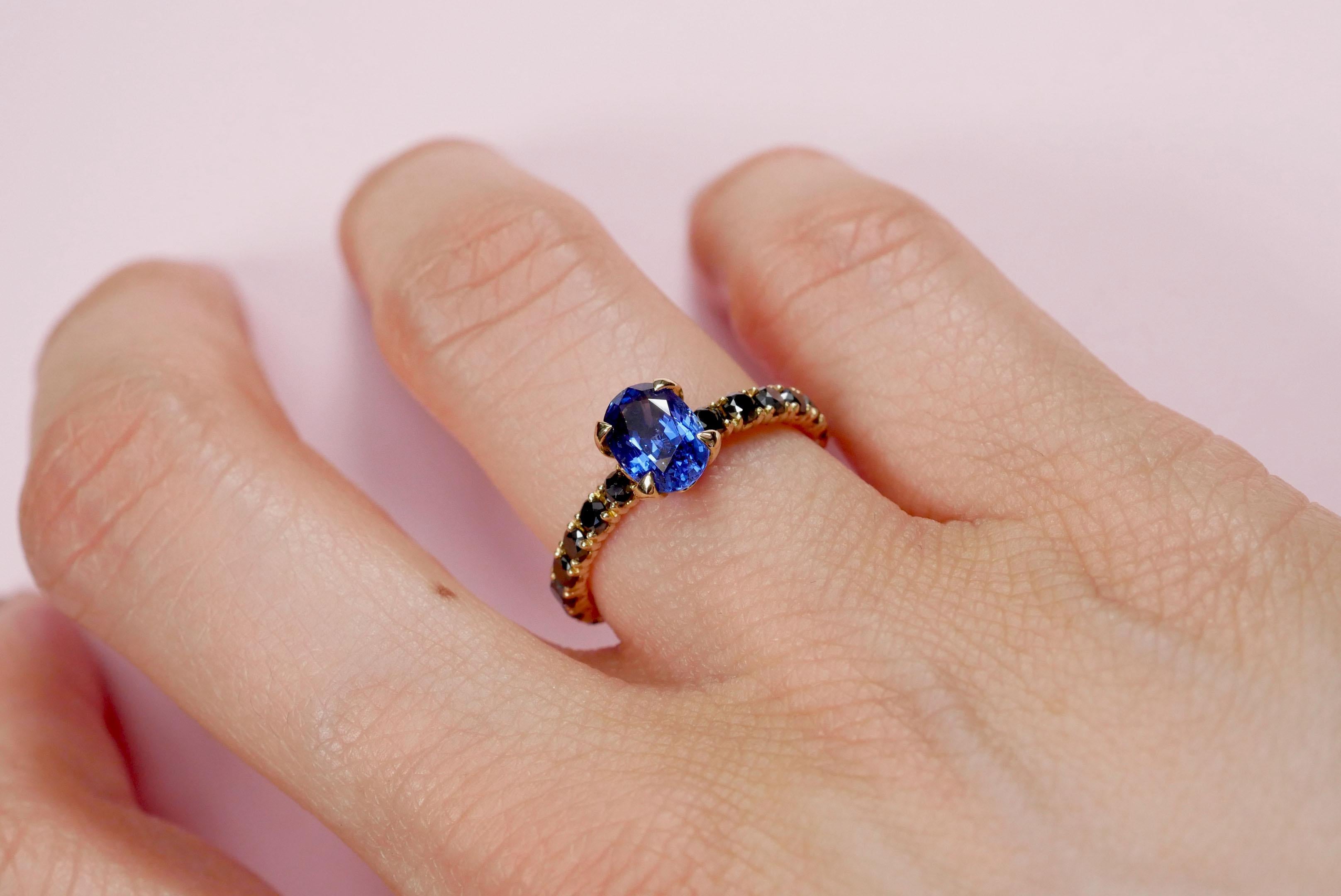 For Sale:  Blue Sapphire and Black Diamond Solitaire Ring Set in 18 Karat Yellow Gold 2