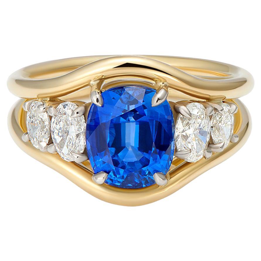 Verlobungsring mit blauem Saphir und Diamant aus 18 Karat Gelbgold