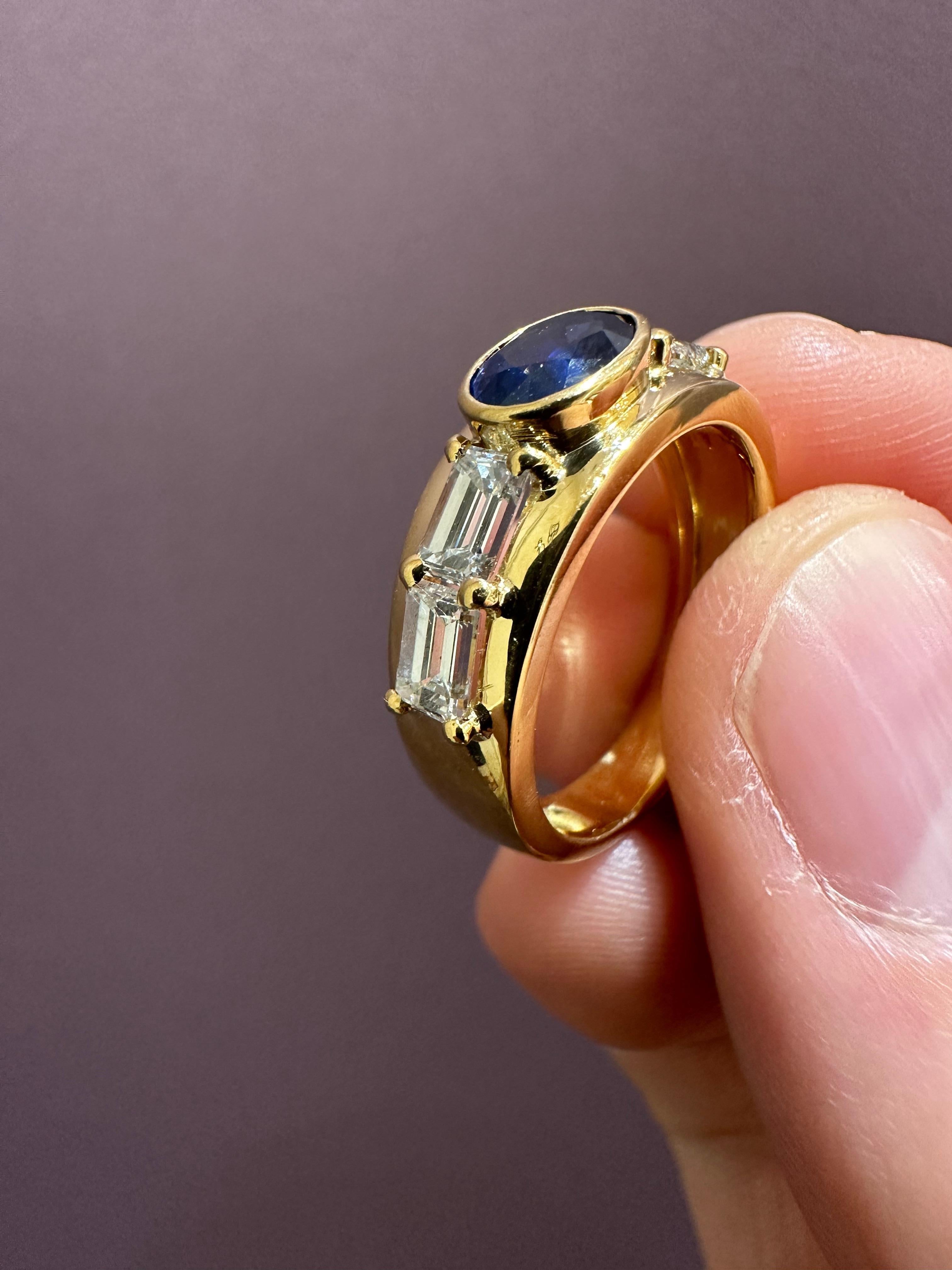 Blue Sapphire and Diamond Band Ring set in Yellow Gold  In New Condition For Sale In Porto, PT
