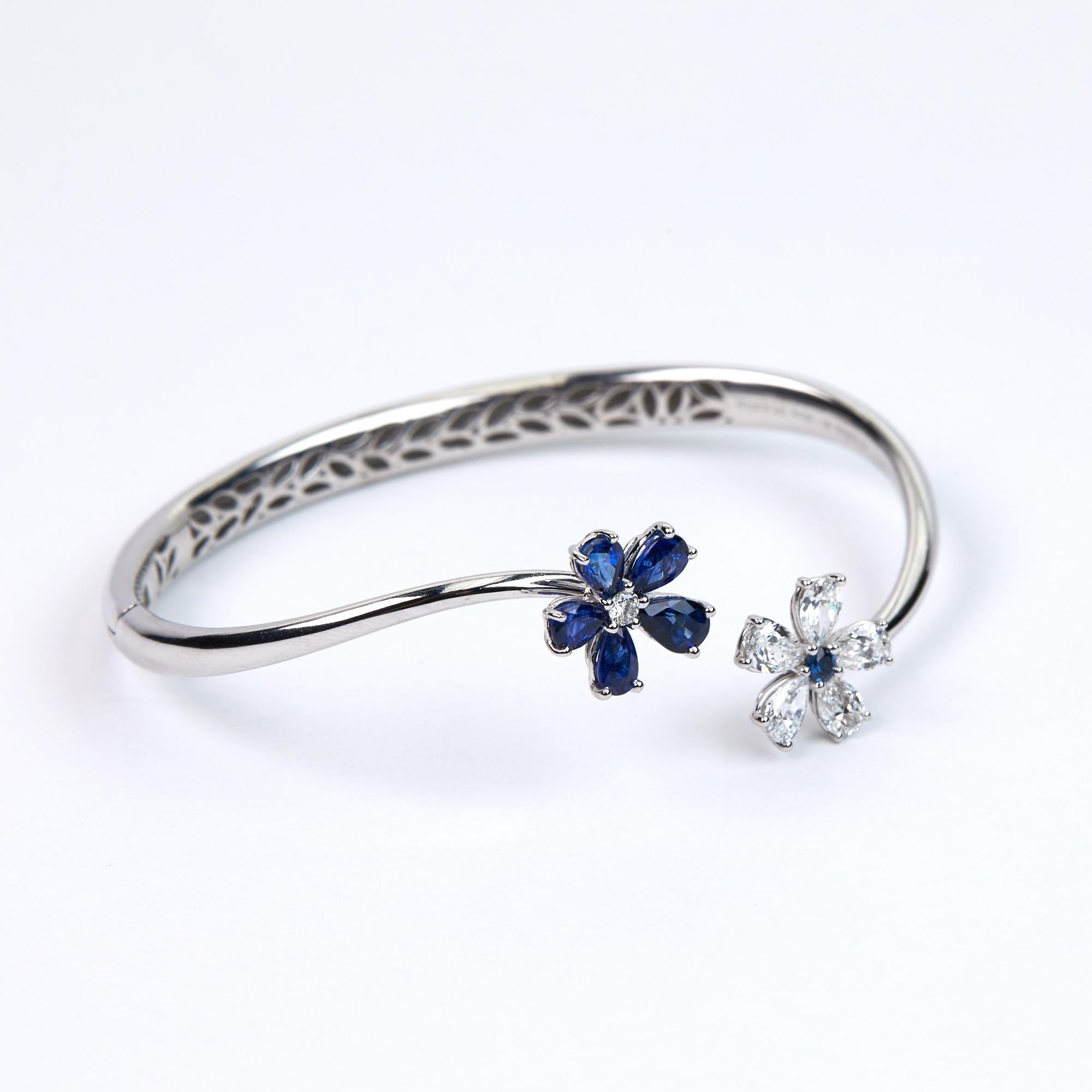 Contemporary Blue Sapphire and Diamond Bangle Bracelet White Gold For Sale