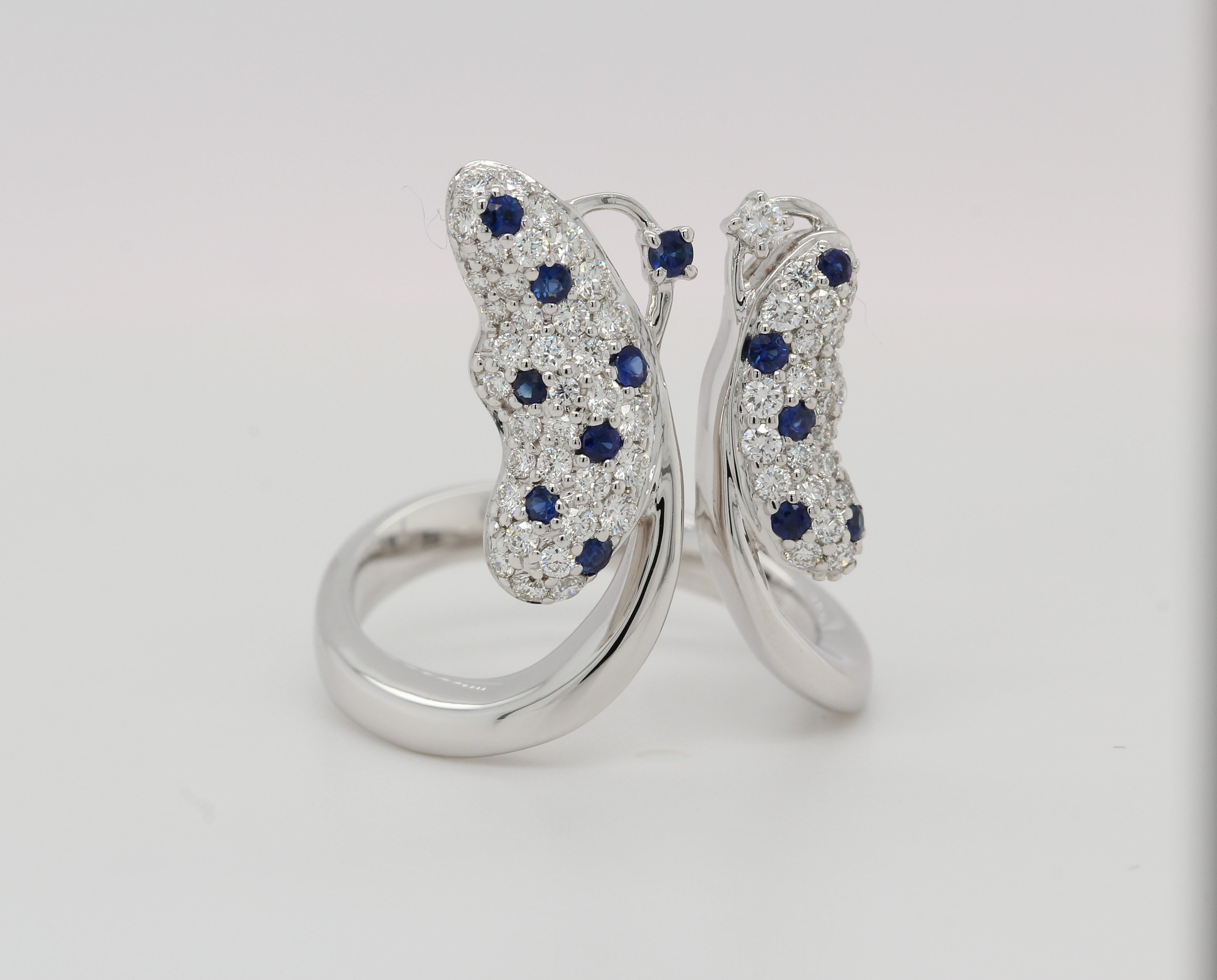 Bague papillon en or 18 carats, saphir bleu et diamants Neuf - En vente à Bangkok, 10