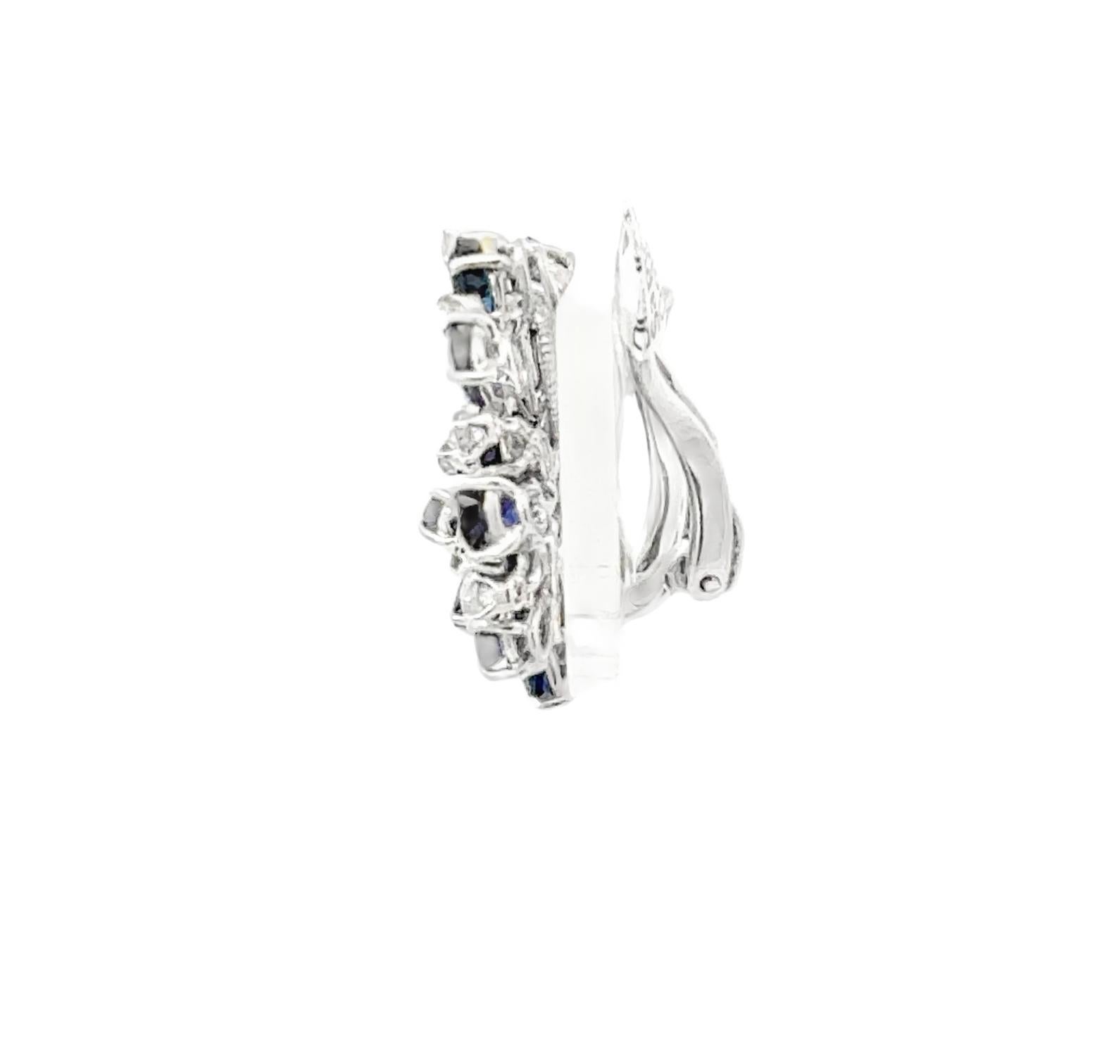 Boucles d'oreilles Clips en saphir bleu et diamants Pour femmes en vente
