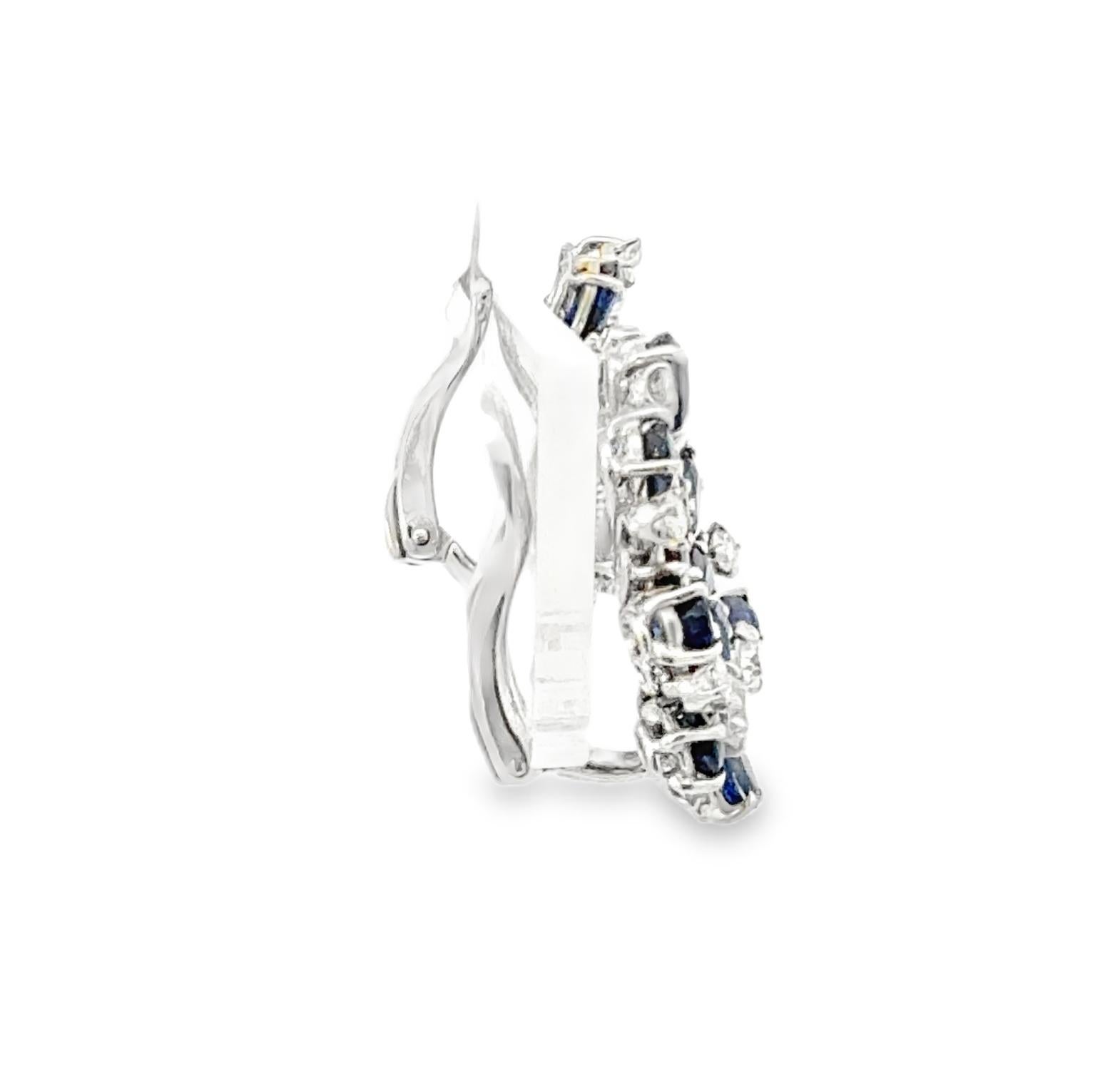 Boucles d'oreilles Clips en saphir bleu et diamants en vente 2
