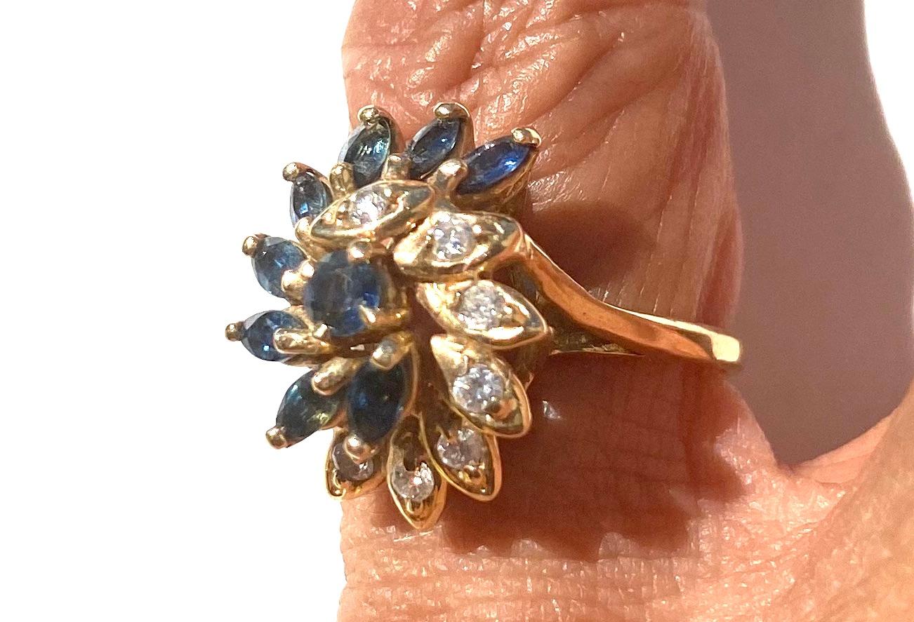 Blauer Saphir und Diamant Cocktail-Ring 14 Karat Gelbgold 0,65 TCW Damen