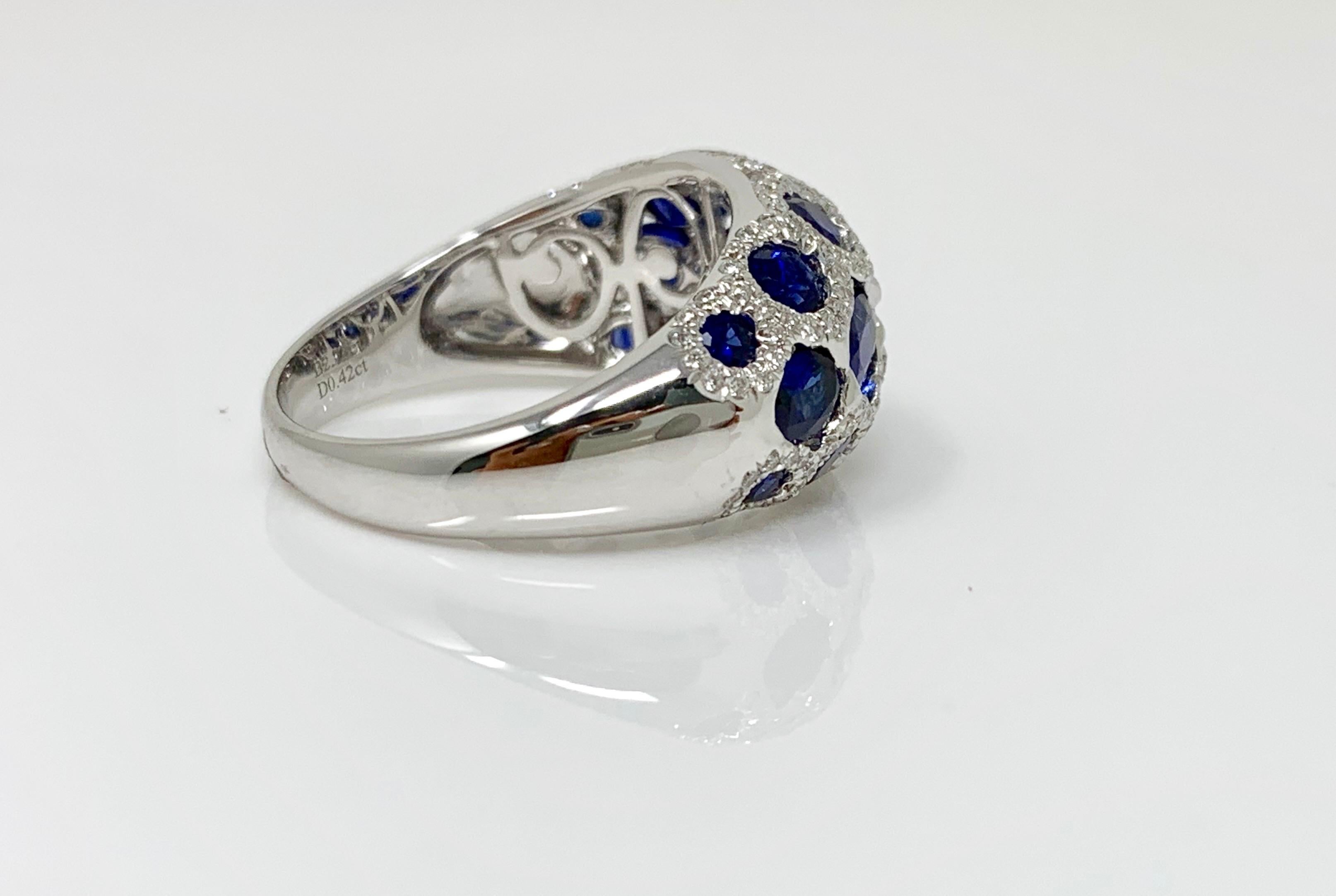 Contemporary Blue Sapphire and Diamond Cocktail Ring in 18 Karat White Gold. For Sale