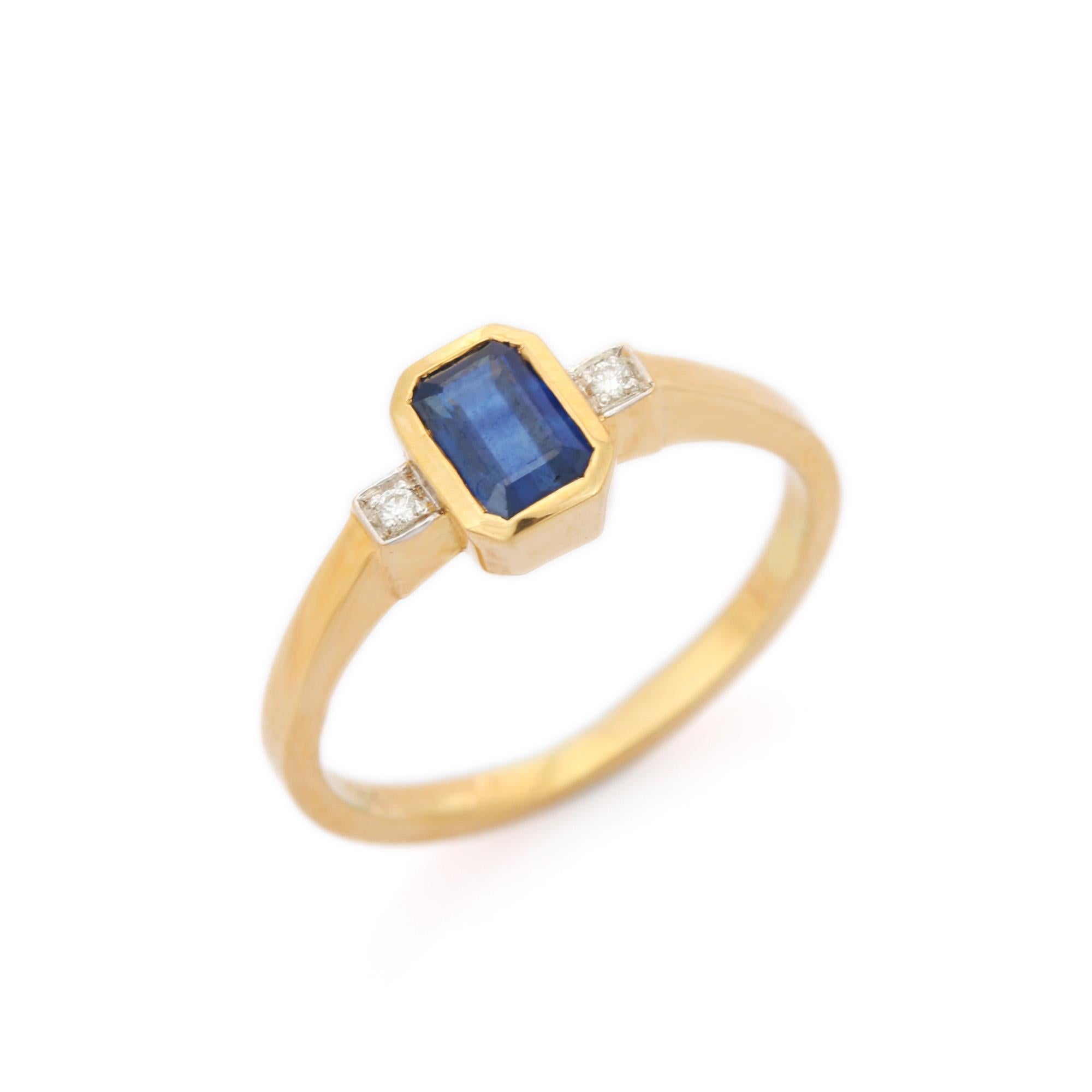 For Sale:  Blue Sapphire and Diamond Cocktail Ring in 18K Yellow Gold 2