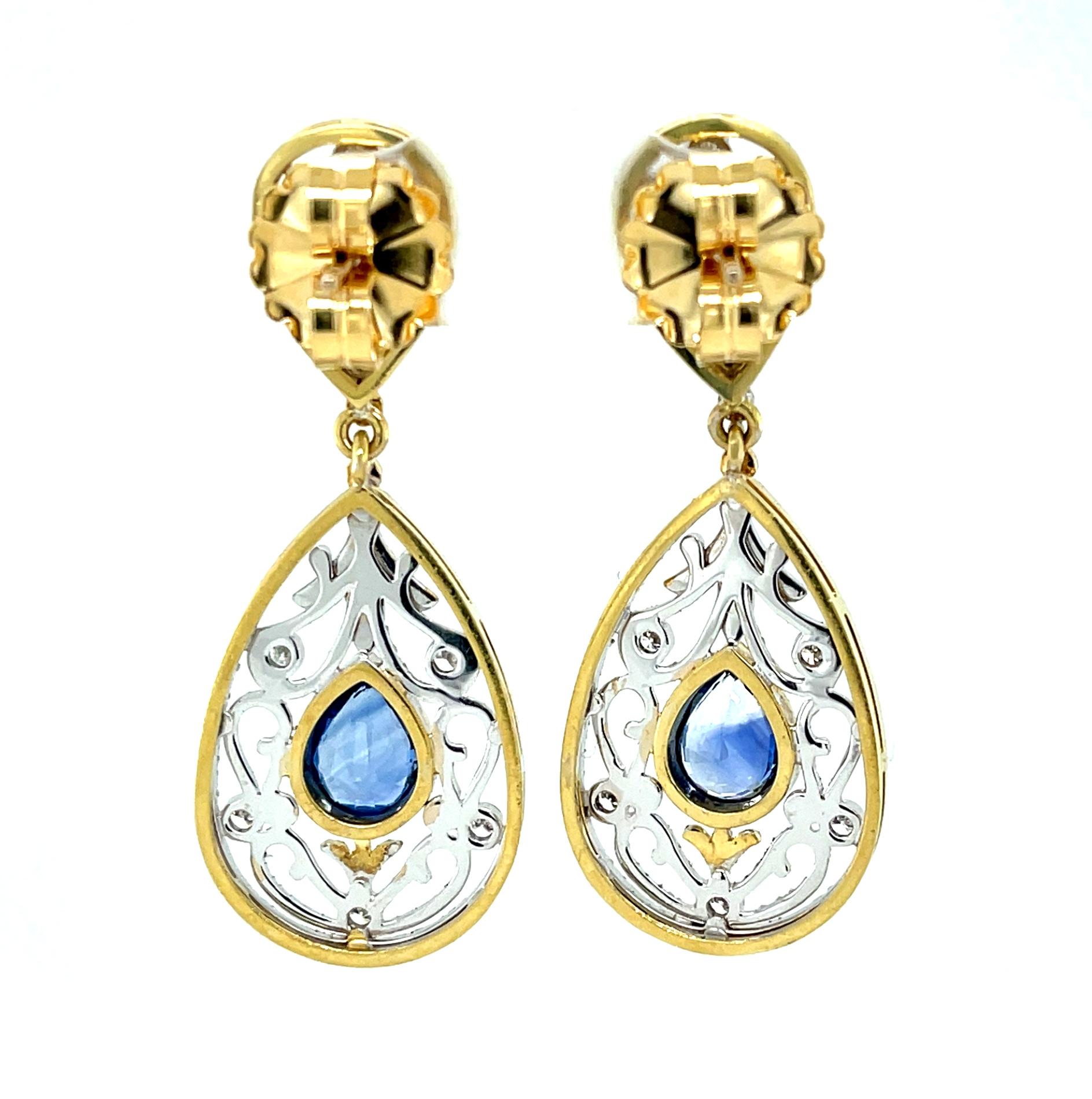 Women's Blue Sapphire and Diamond Dangle Earrings, Handmade, 18K Gold Filigree For Sale
