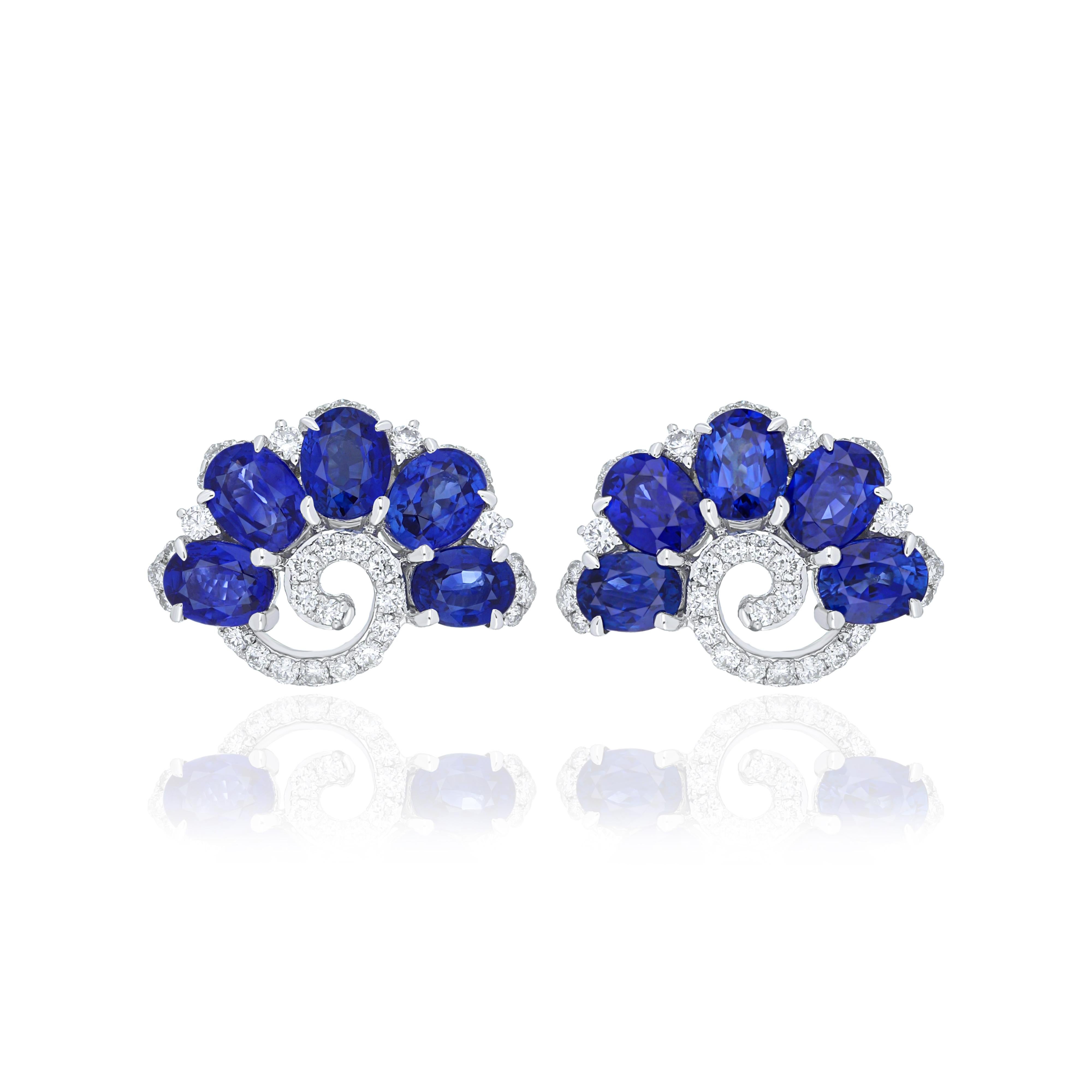 Blue Sapphire and Diamond Earring 18 Karat White Gold handcraft Jewelry For Sale