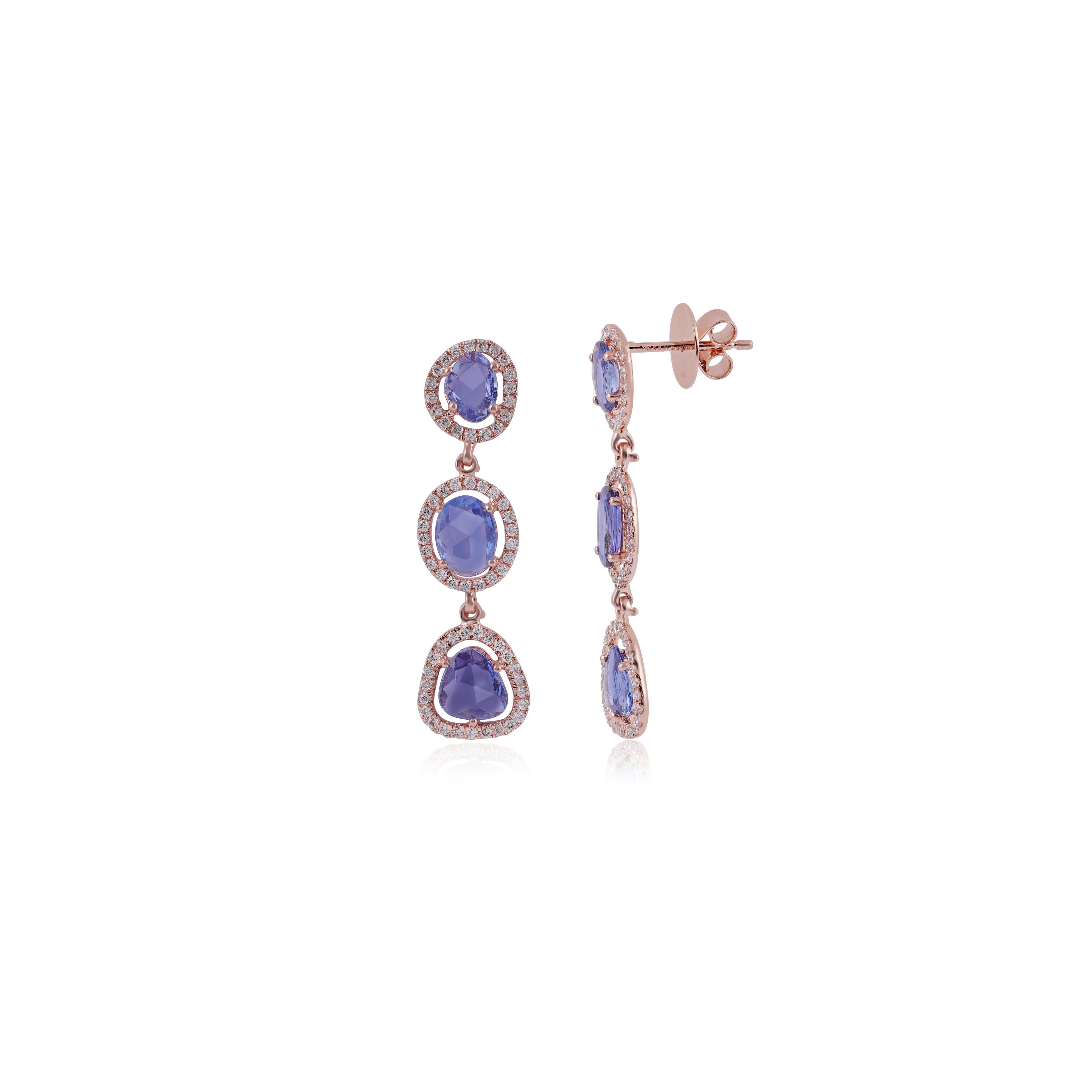 Contemporary Blue Sapphire and Diamond Earring Studded in 18 Karat Rose Gold For Sale