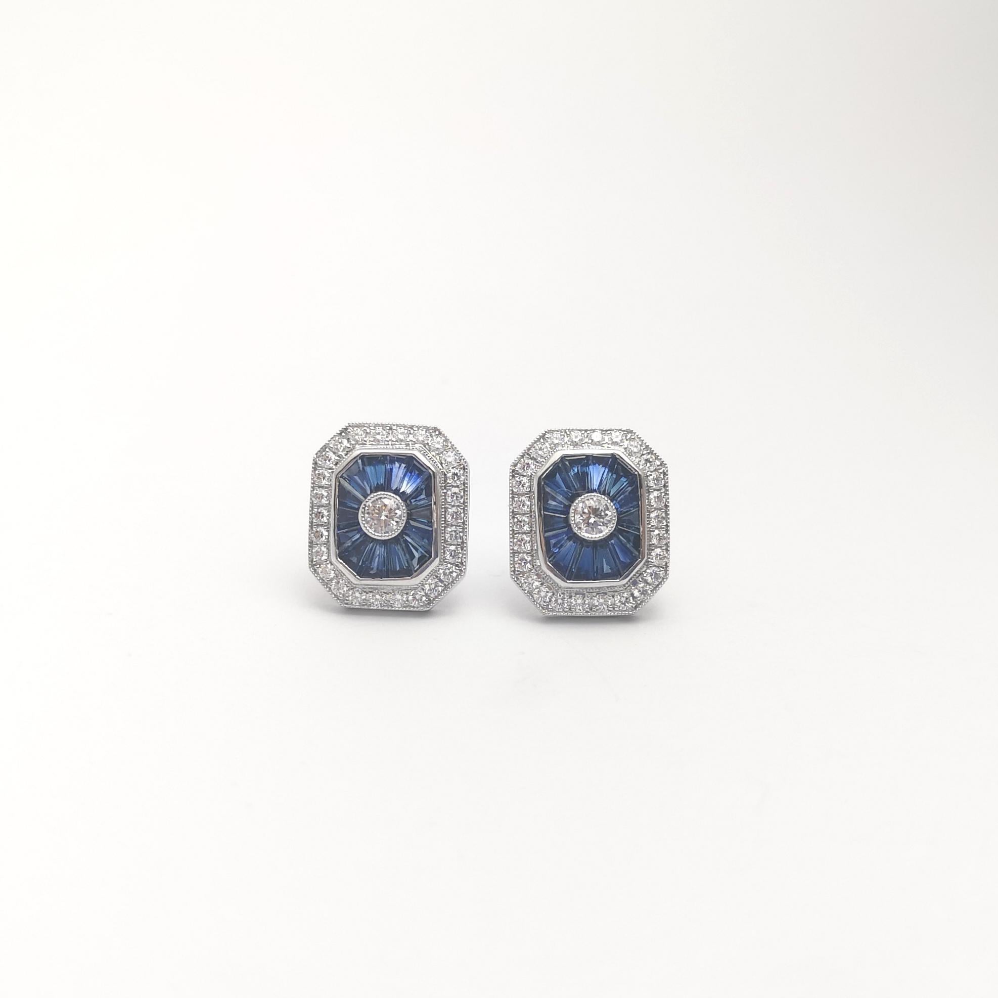 Donna Orecchini con zaffiro blu e diamanti incastonati in oro bianco 18K in vendita