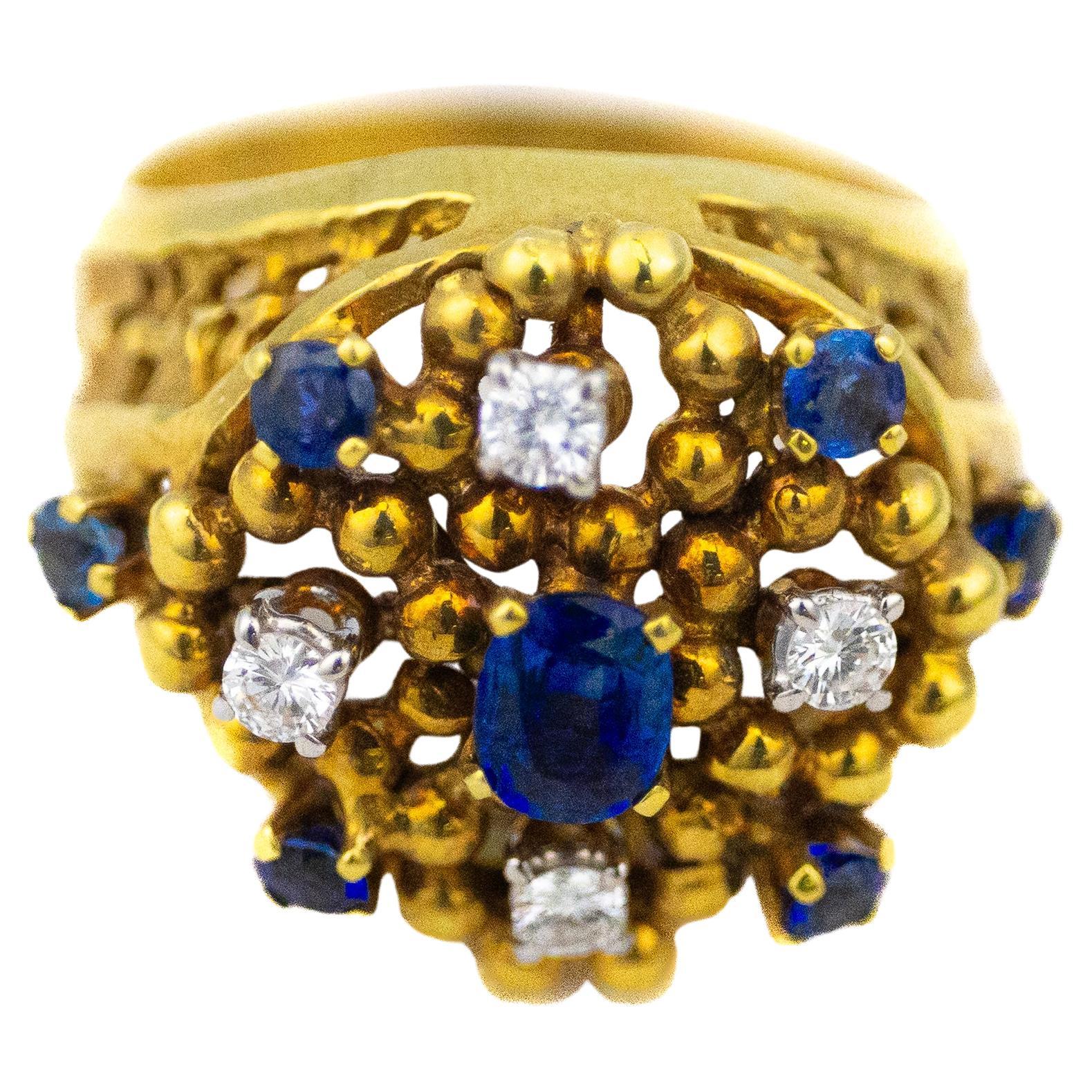 Blumenförmiger Ring mit blauem Saphir und Diamant im Angebot