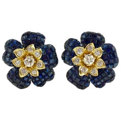 Blue Sapphire and Diamond Flower Earrings 18 Karat Yellow Gold