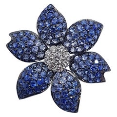 Blue Sapphire and Diamond Flower Pendant Set in 18 Karat White Gold Settings Blue Sapphire and Diamond Flower Pendant Set in 18 Karat White Gold Settings