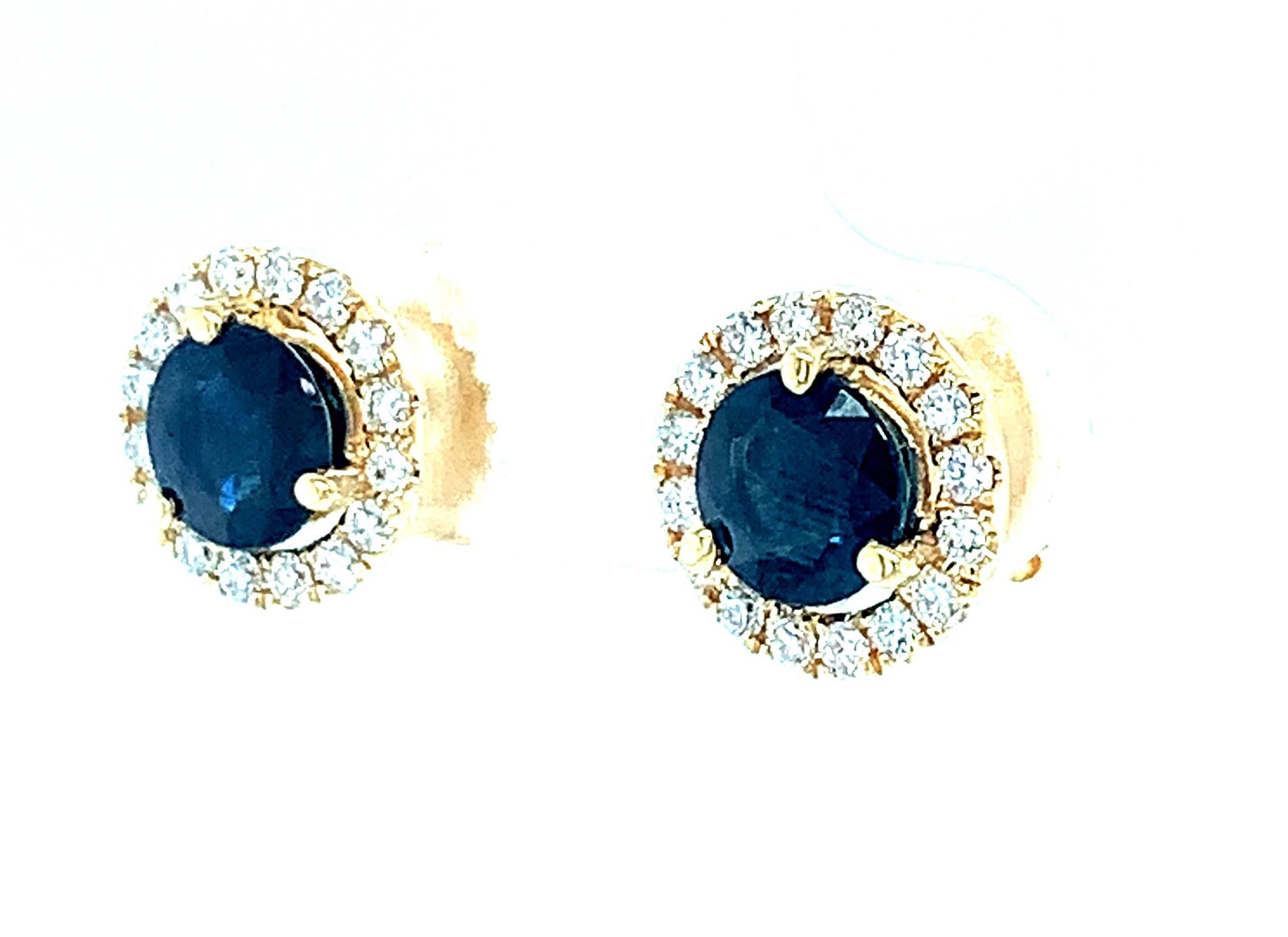 Round Cut Blue Sapphire and Diamond Halo Round Stud Earrings in 18K Yellow Gold For Sale