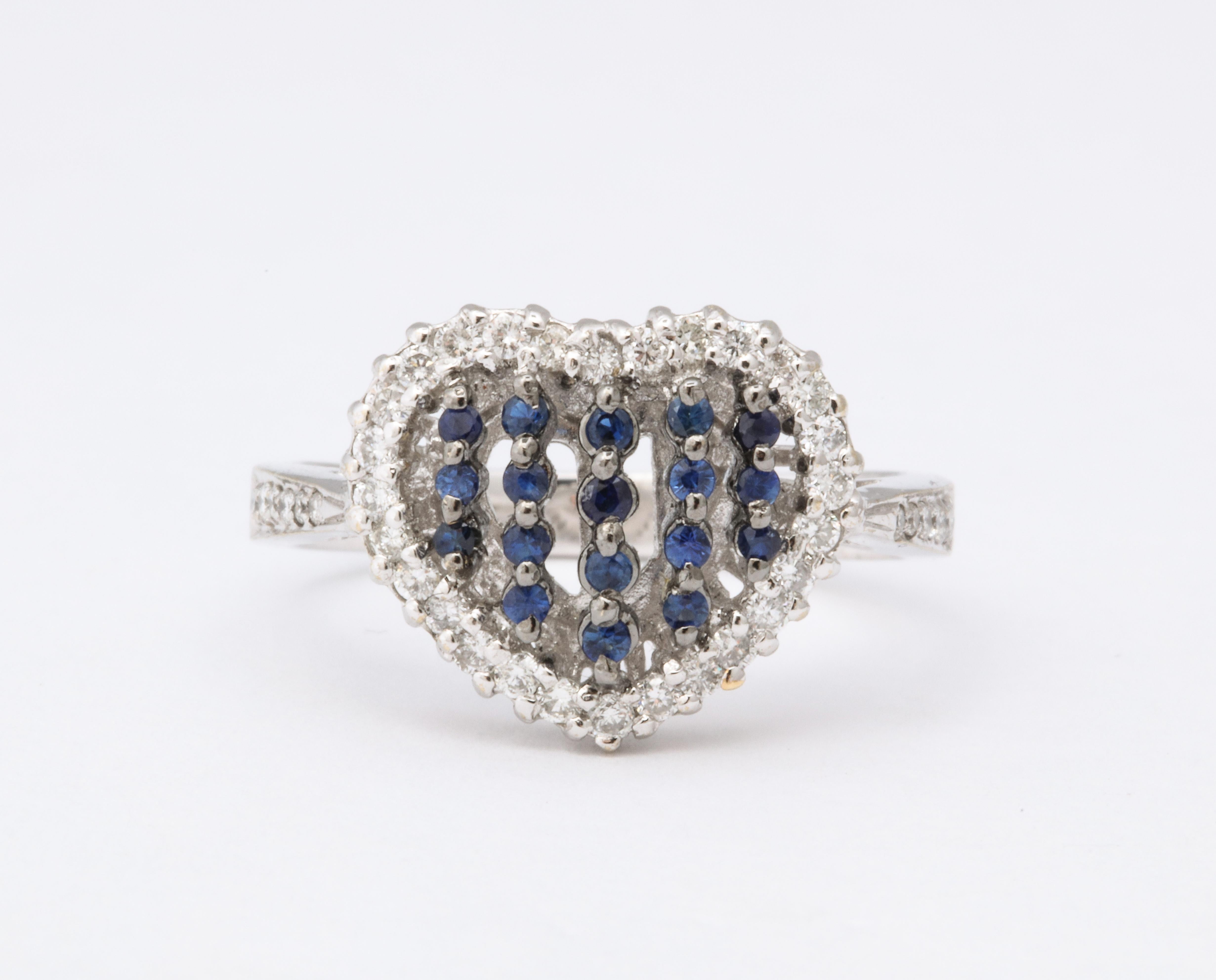 Blue Sapphire and Diamond Heart Ring In New Condition For Sale In New York, NY