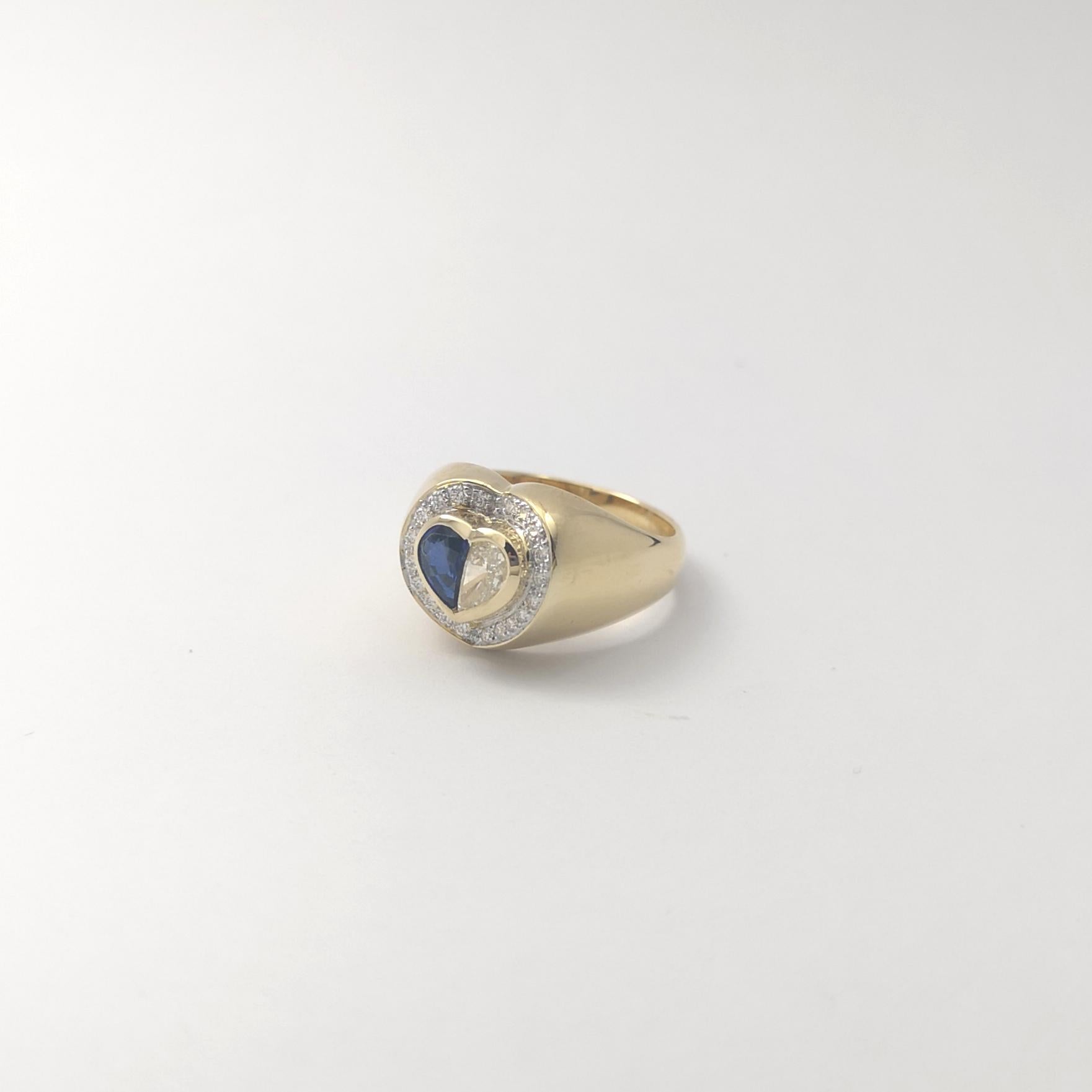 Blue Sapphire and Diamond Heart Ring set in 18K Gold Settings For Sale 3