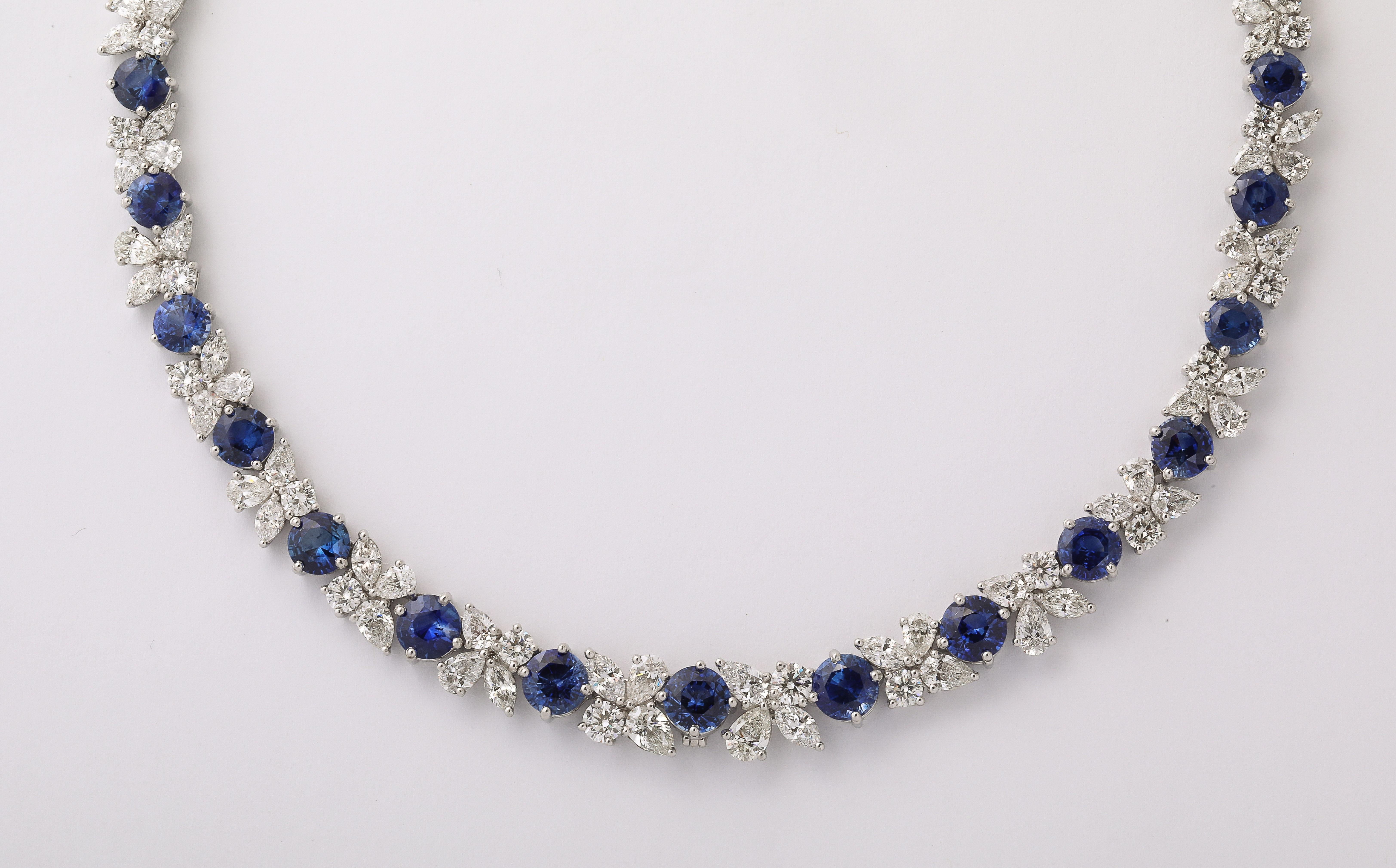 Collana di zaffiri blu e diamanti In condizioni Nuovo in vendita a New York, NY