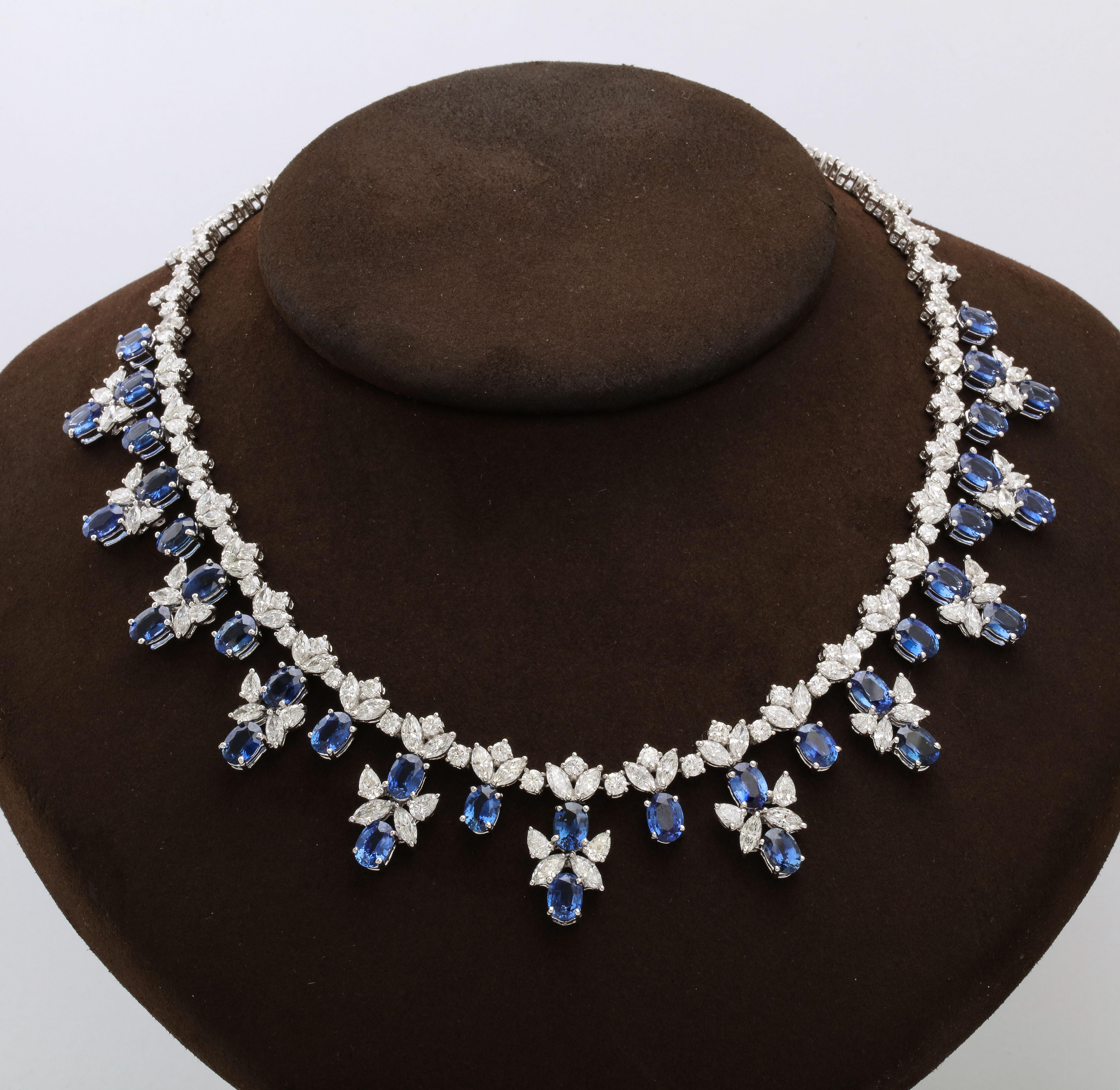 Halskette mit blauem Saphir und Diamant 2