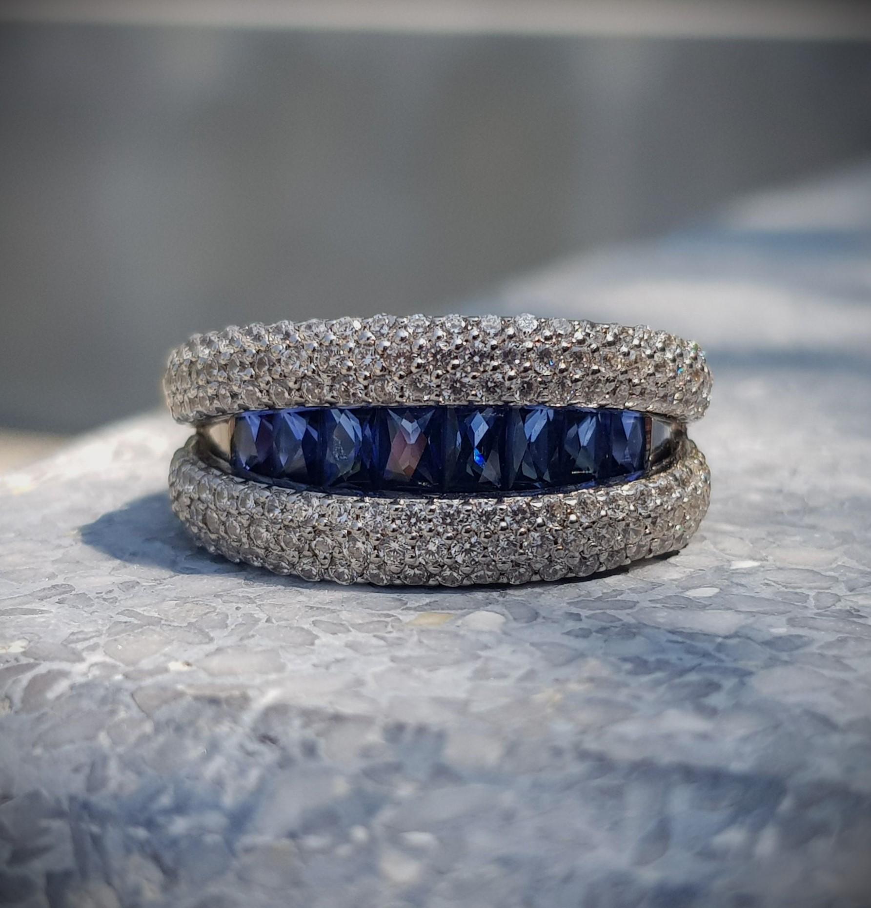 For Sale:  Blue Sapphire and Diamond Open-Close Band Ring in Platinum950 11