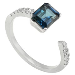 Anello aperto con zaffiro blu e diamante da 1,22 CTW in oro bianco massiccio 18k per lei