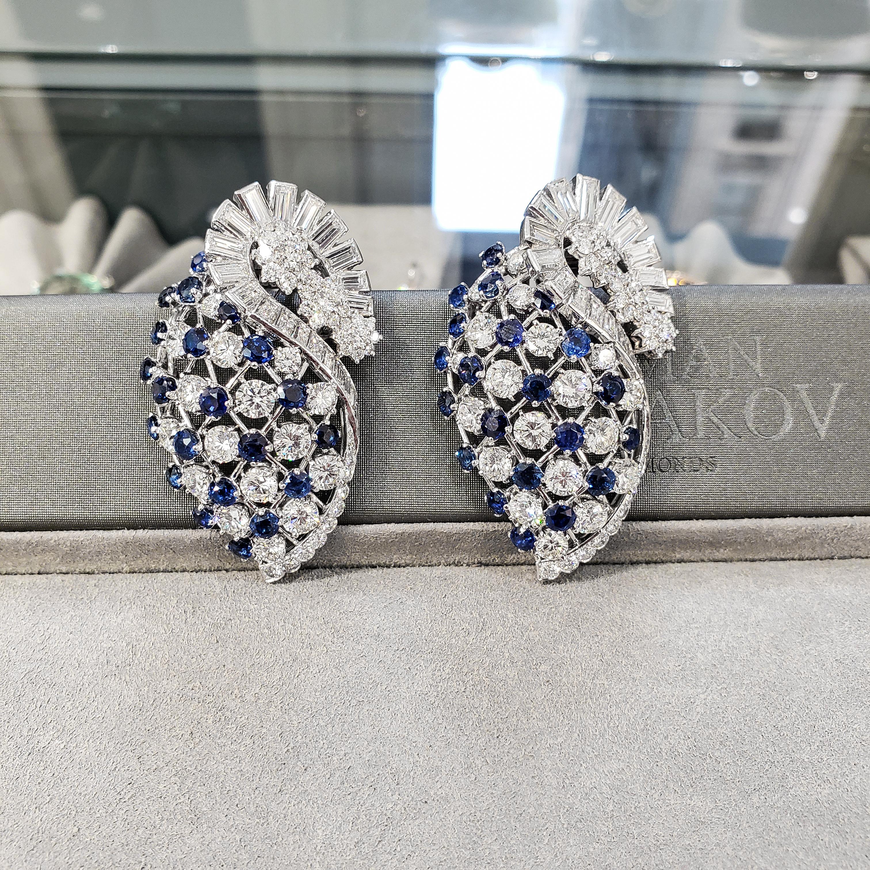 27.08 Carats Total Round Cut Blue Sapphire & Diamond Open-Work Bracelet/Brooch For Sale 2