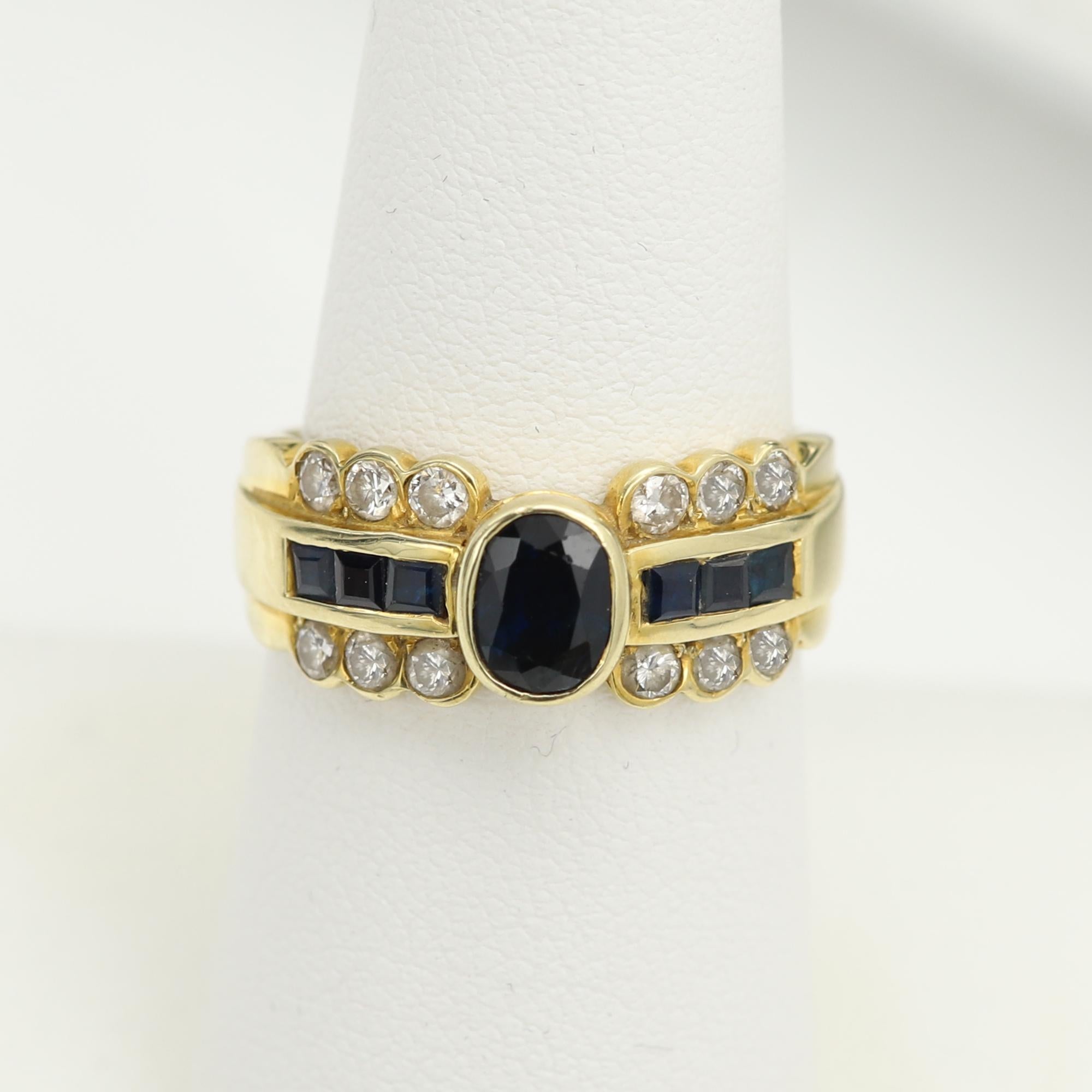 Blue Sapphire and Diamond Ring 14 Karat Gold For Sale 3