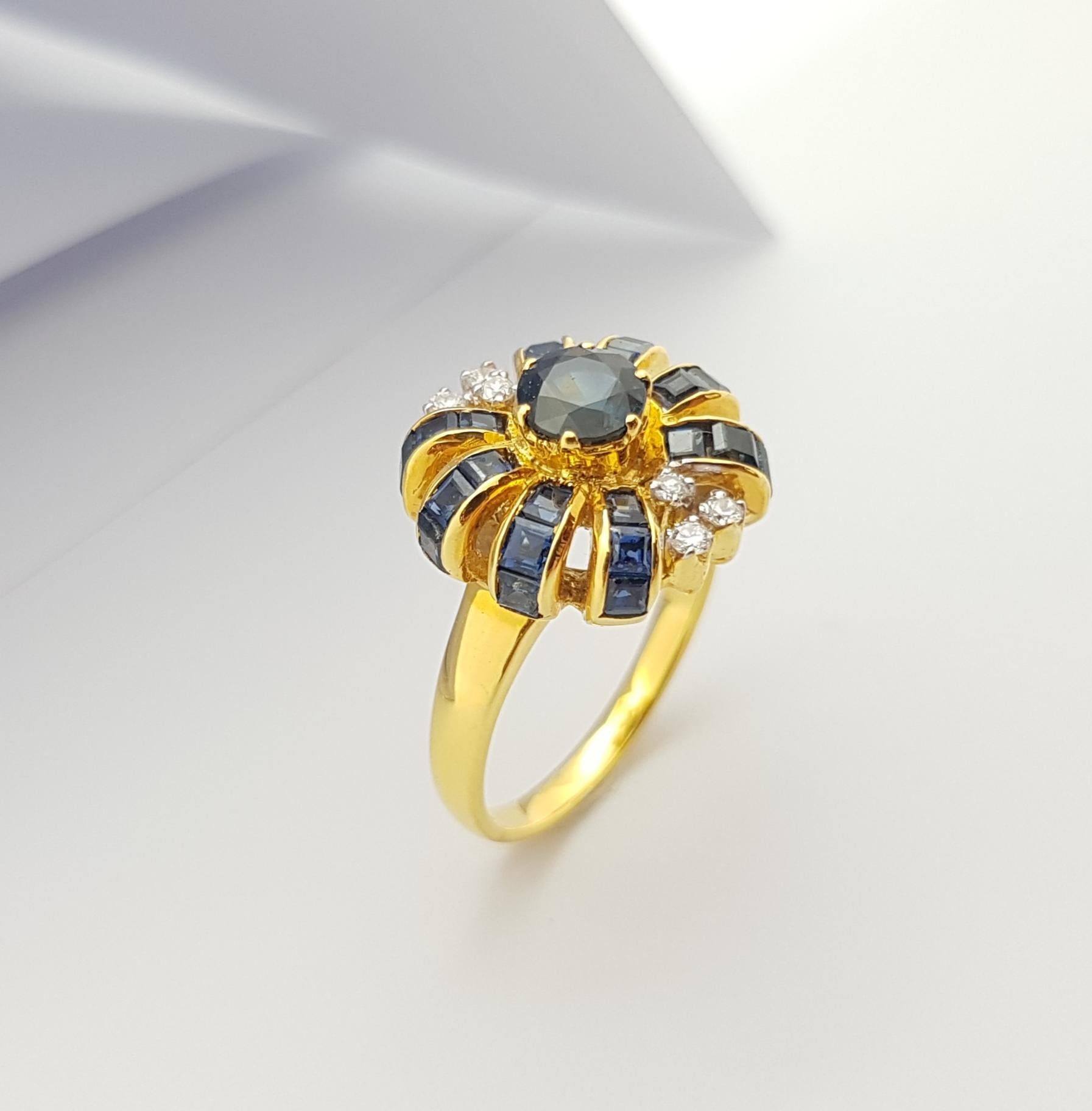 Blue Sapphire and Diamond Ring Set in 14 Karat Gold Settings For Sale 6