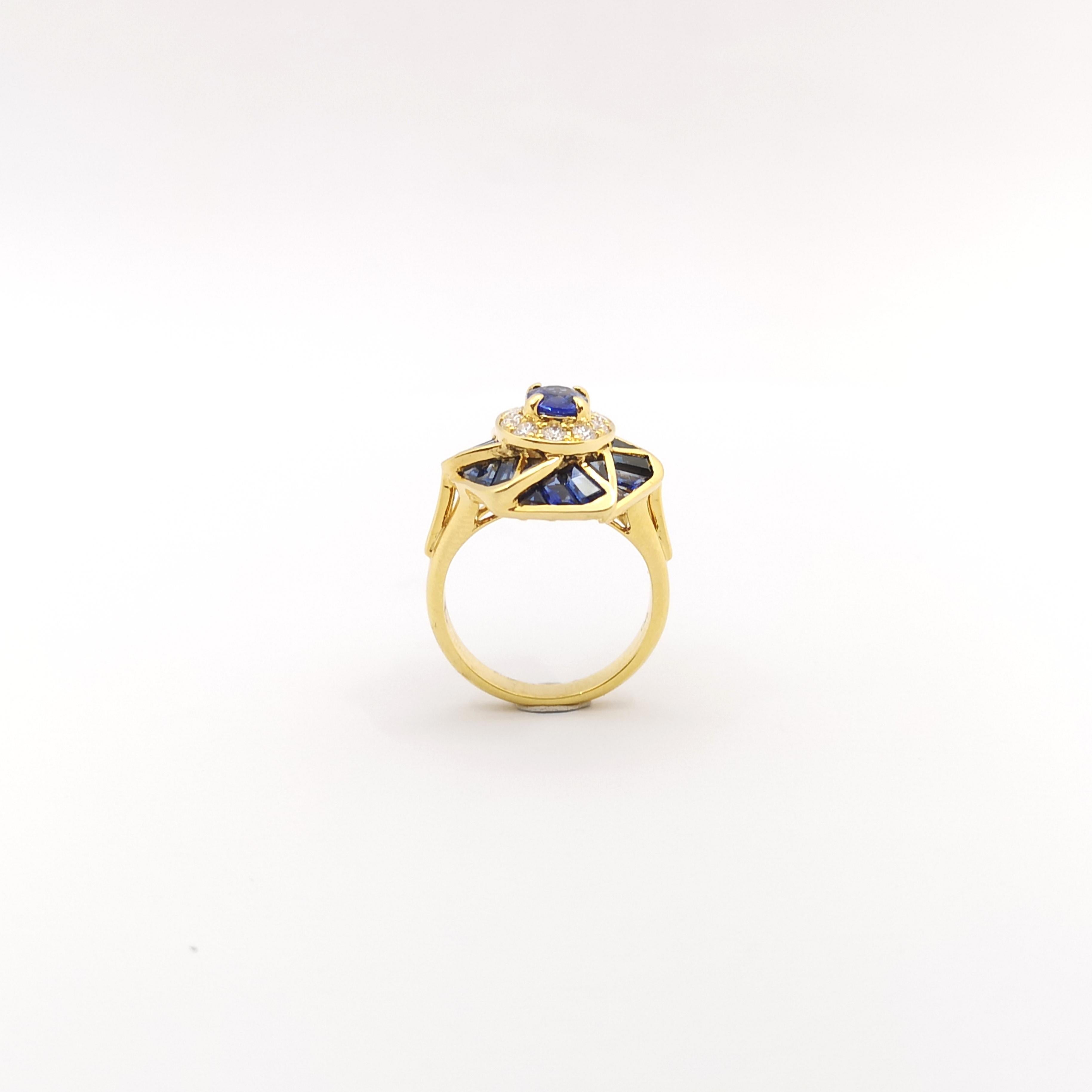 Blue Sapphire and Diamond Ring set in 18K Gold Settings For Sale 7