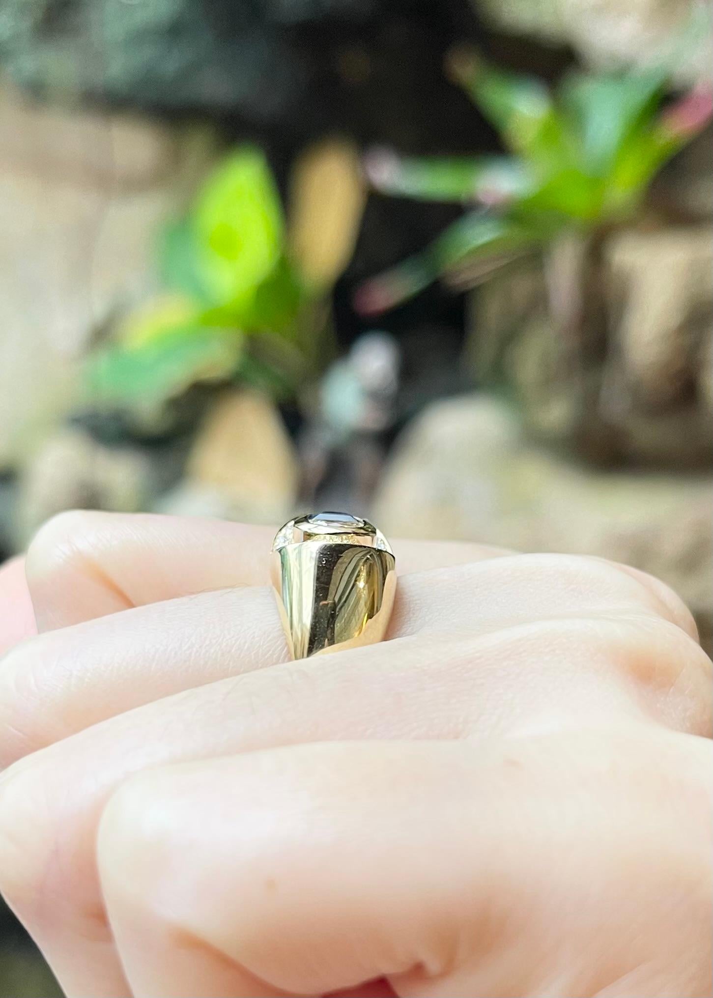 Ring mit blauem Saphir und Diamant in 18 Karat Goldfassungen gefasst im Angebot 1