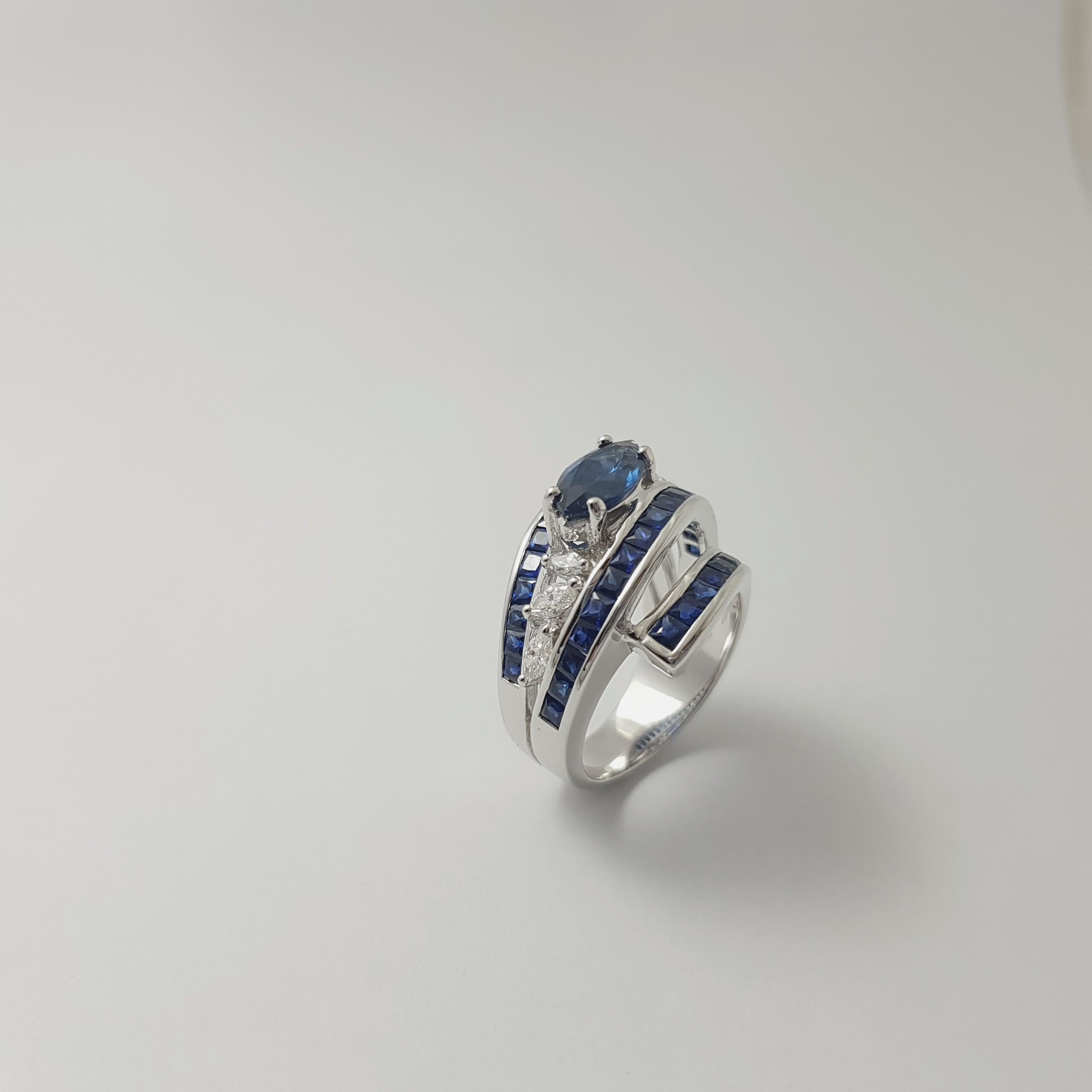 Anello con zaffiro blu e diamante incastonato in oro bianco 18 carati in vendita 5