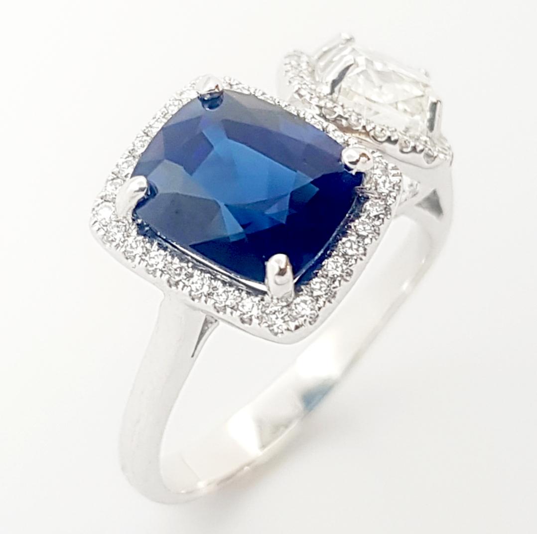 Blue Sapphire and Diamond Ring set in 18K White Gold Settings For Sale 2