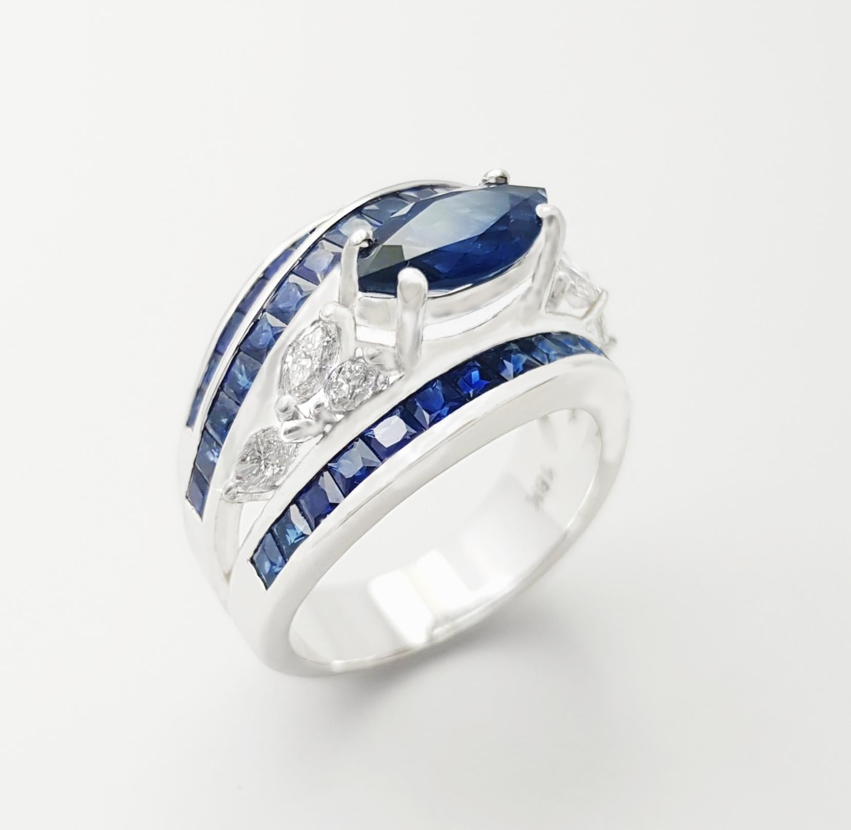 Anello con zaffiro blu e diamante incastonato in oro bianco 18 carati in vendita 2