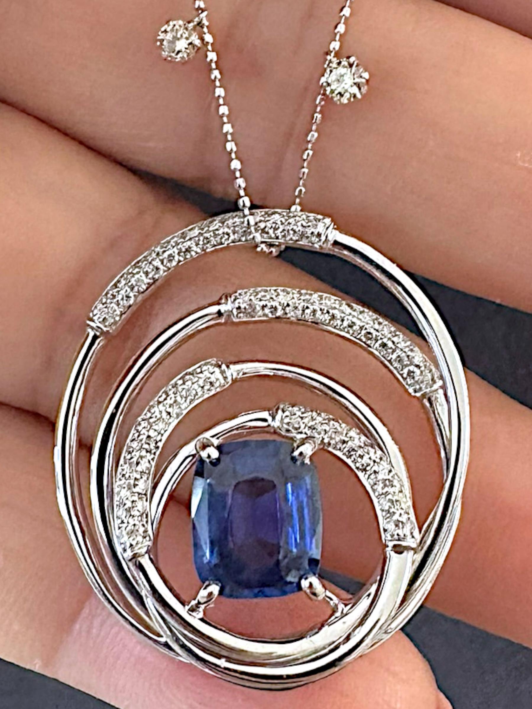 Ciondolo con zaffiro blu e diamante incastonato In condizioni Nuovo in vendita a COTTESLOE, AU