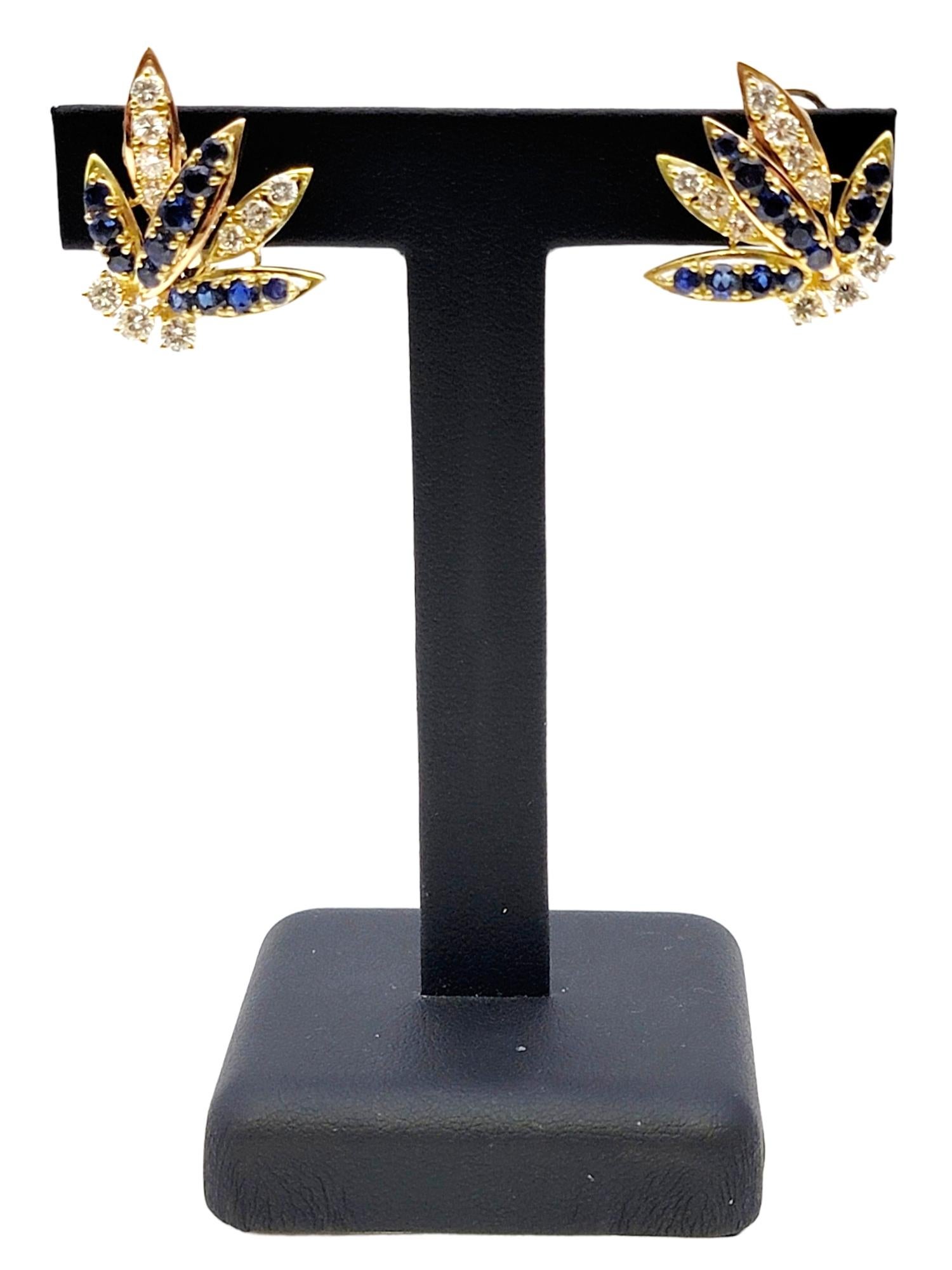 Non-Pierced Ohrringe aus 18 Karat Multi Gold mit blauem Saphir und Diamant Sprüh  im Angebot 7