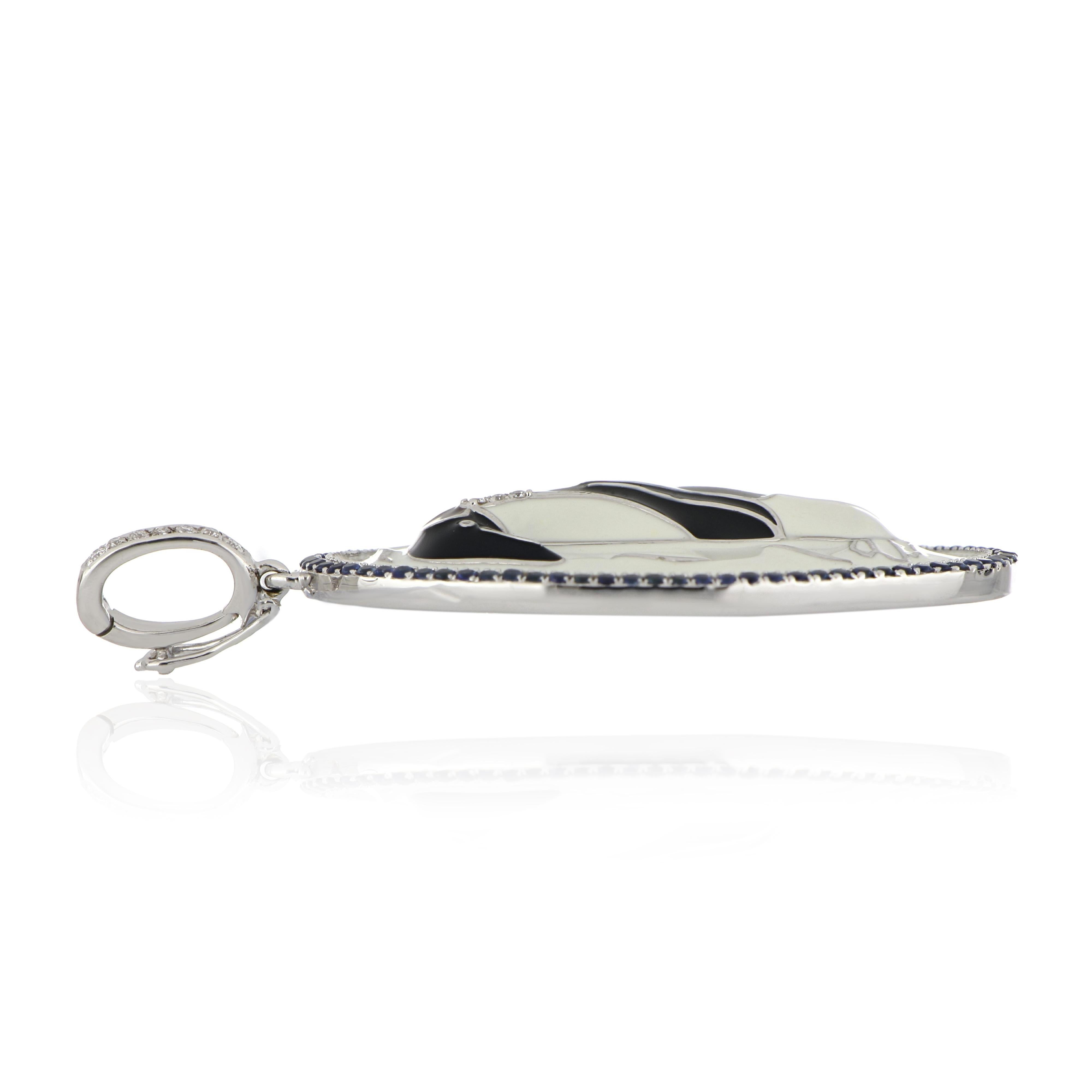 Pendentif en or 14 carats avec saphir bleu et émail clouté et diamants Pour femmes en vente
