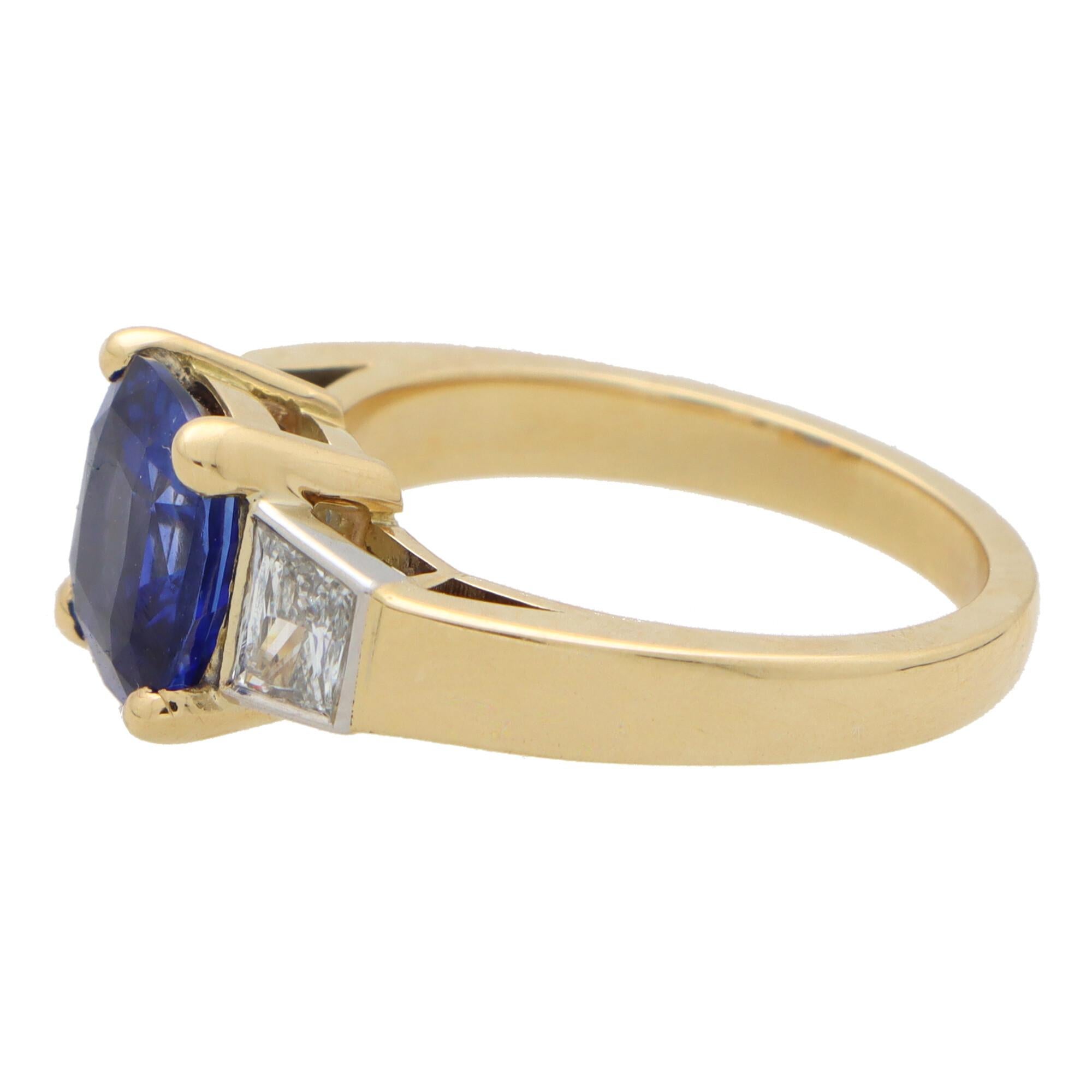 Modern Blue Sapphire and Diamond Three Stone Ring in 18k Yellow and White Gold  For Sale