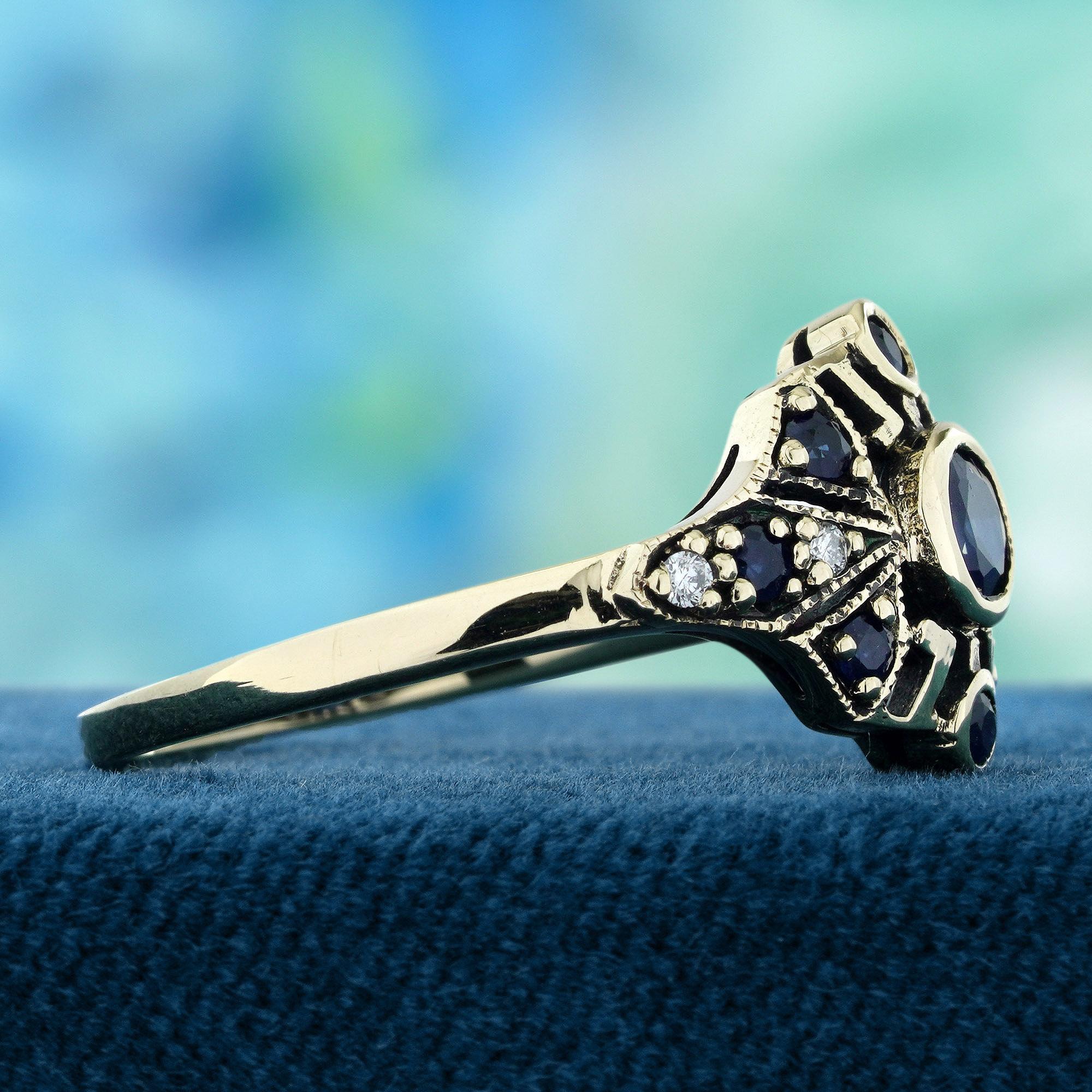 Anillo en racimo estilo vintage de zafiro azul y diamante en oro amarillo macizo de 9 quilates Corte redondo en venta
