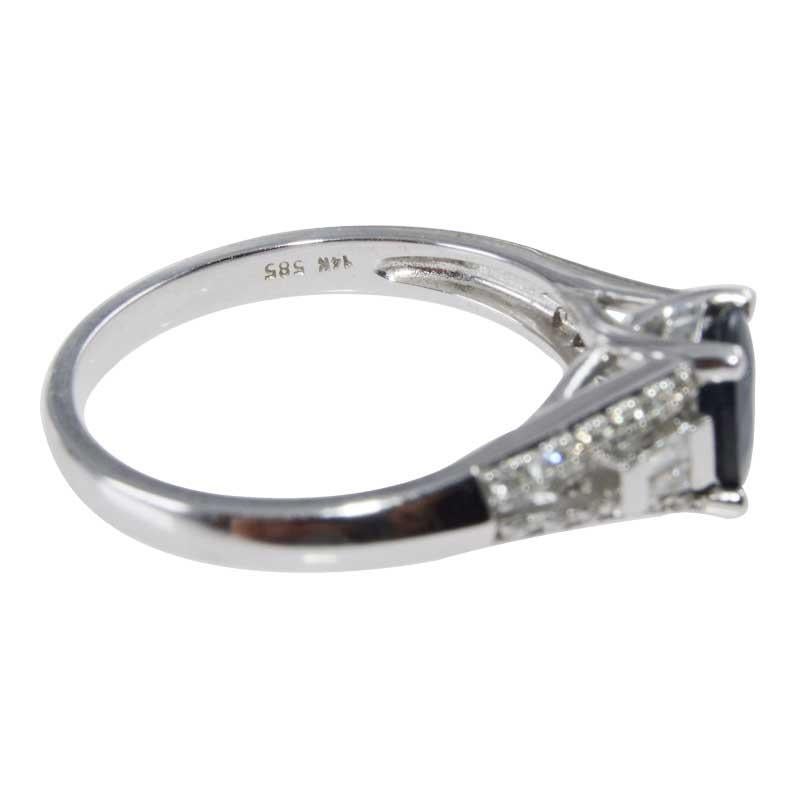 Modern Blue Sapphire and Diamonds 14kt White Gold Ladies Ring For Sale