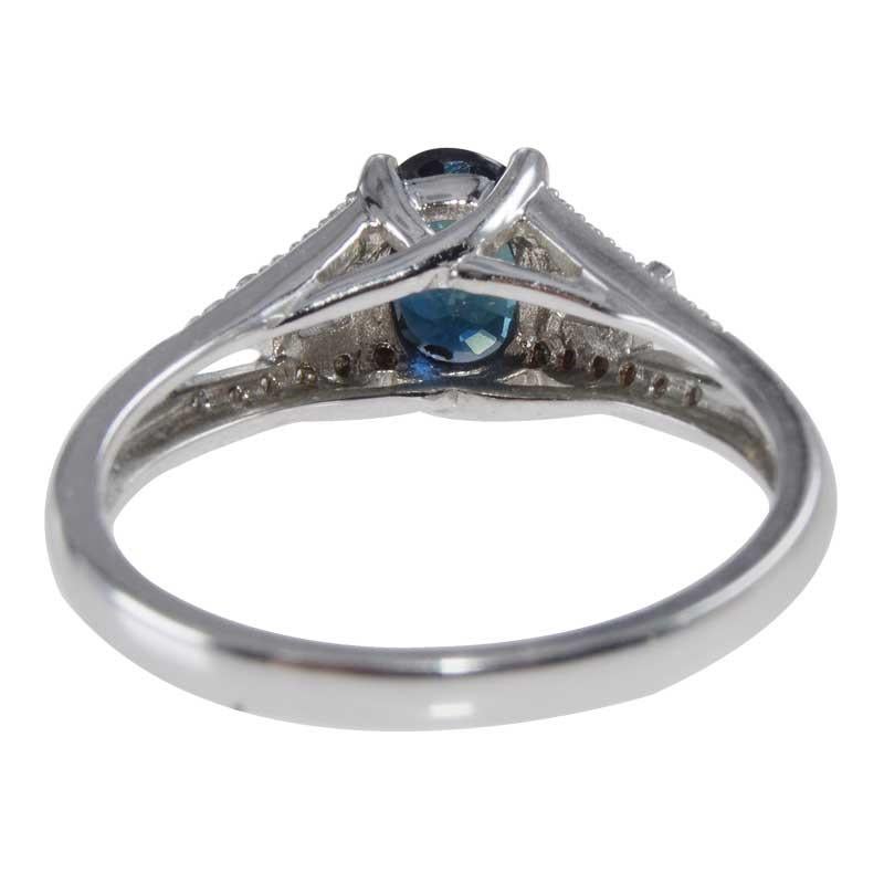 Oval Cut Blue Sapphire and Diamonds 14kt White Gold Ladies Ring For Sale