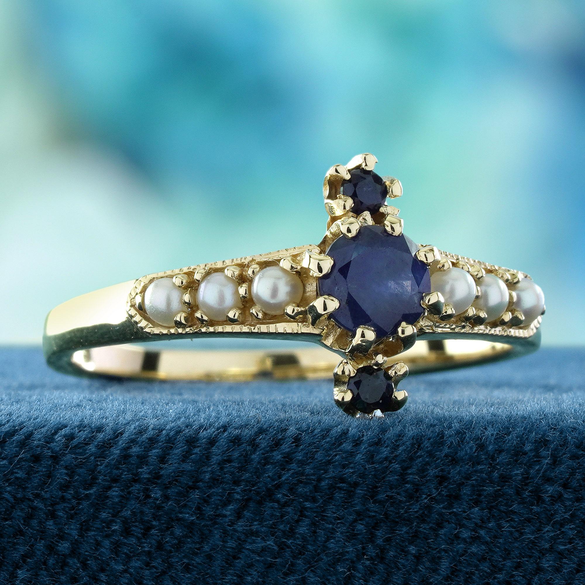 Édouardien Bague de style vintage en or jaune 9 carats, saphir bleu et perles en vente