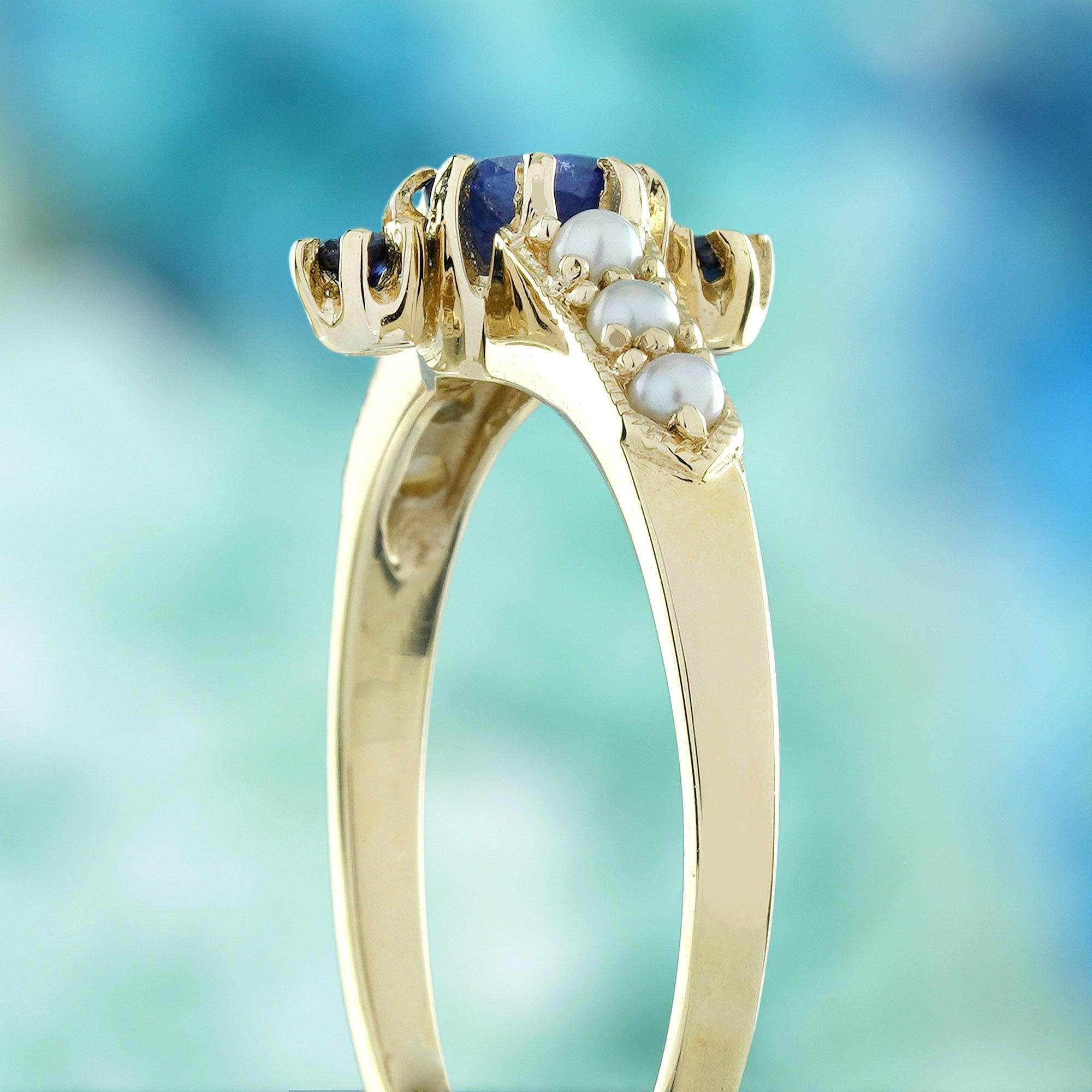 Bague de style vintage en or jaune 9 carats, saphir bleu et perles Pour femmes en vente