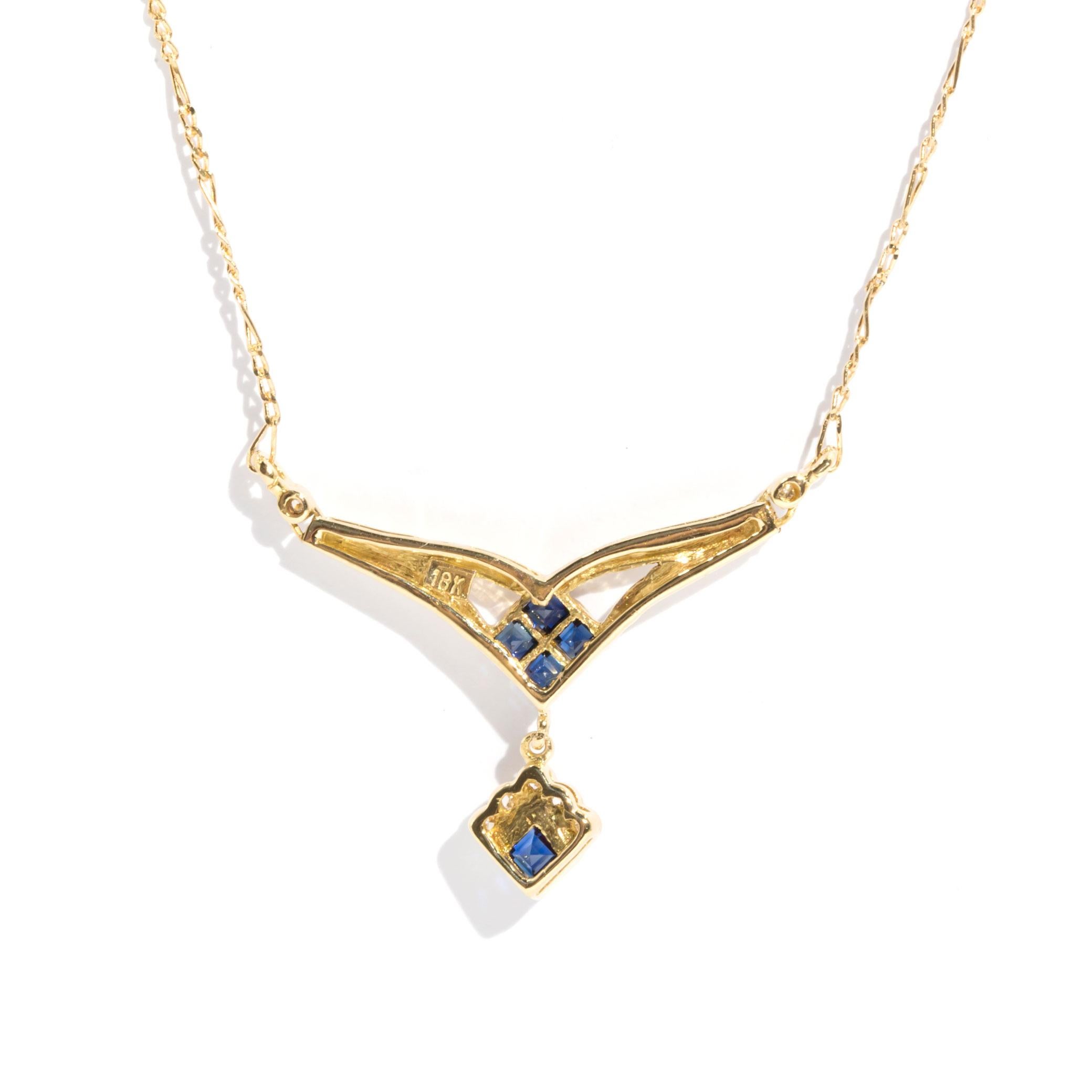 Modern Blue Sapphire and Round White Diamond 18 Carat Gold Vintage Necklet