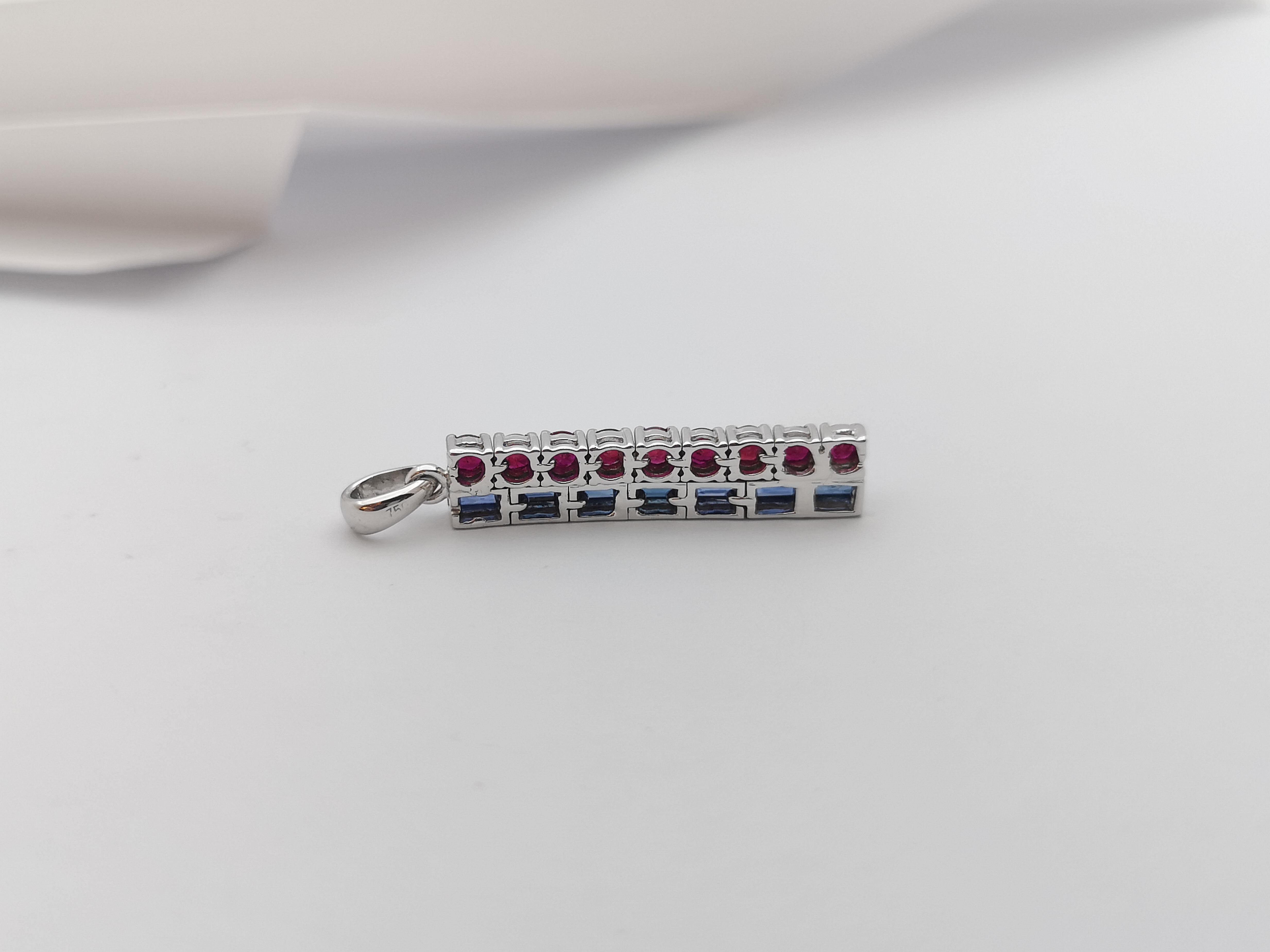 Blue Sapphire and Ruby Pendant Set in 18 Karat White Gold Settings For Sale 3