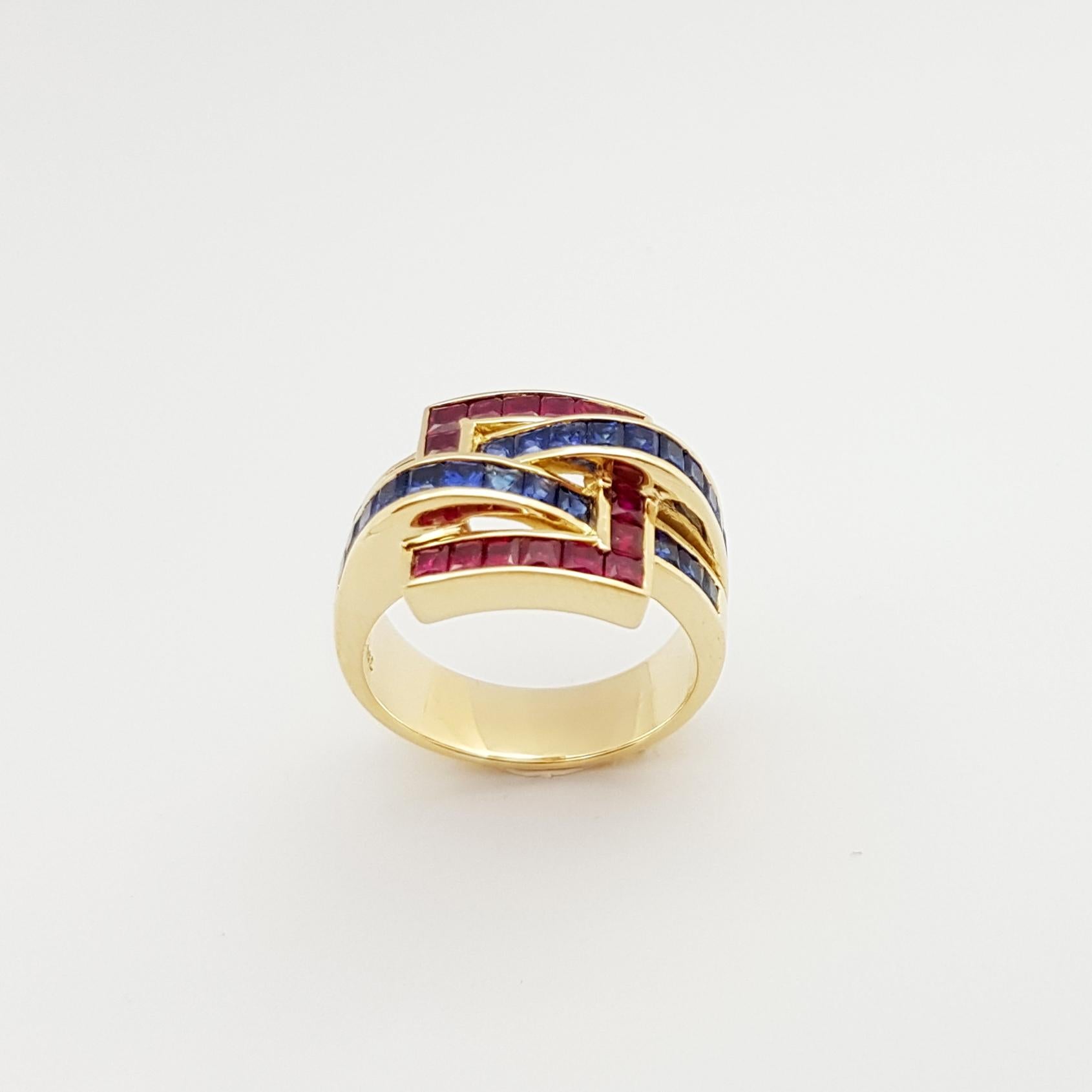 Blue Sapphire and Ruby Ring Set in 18 Karat Gold Settings For Sale 8