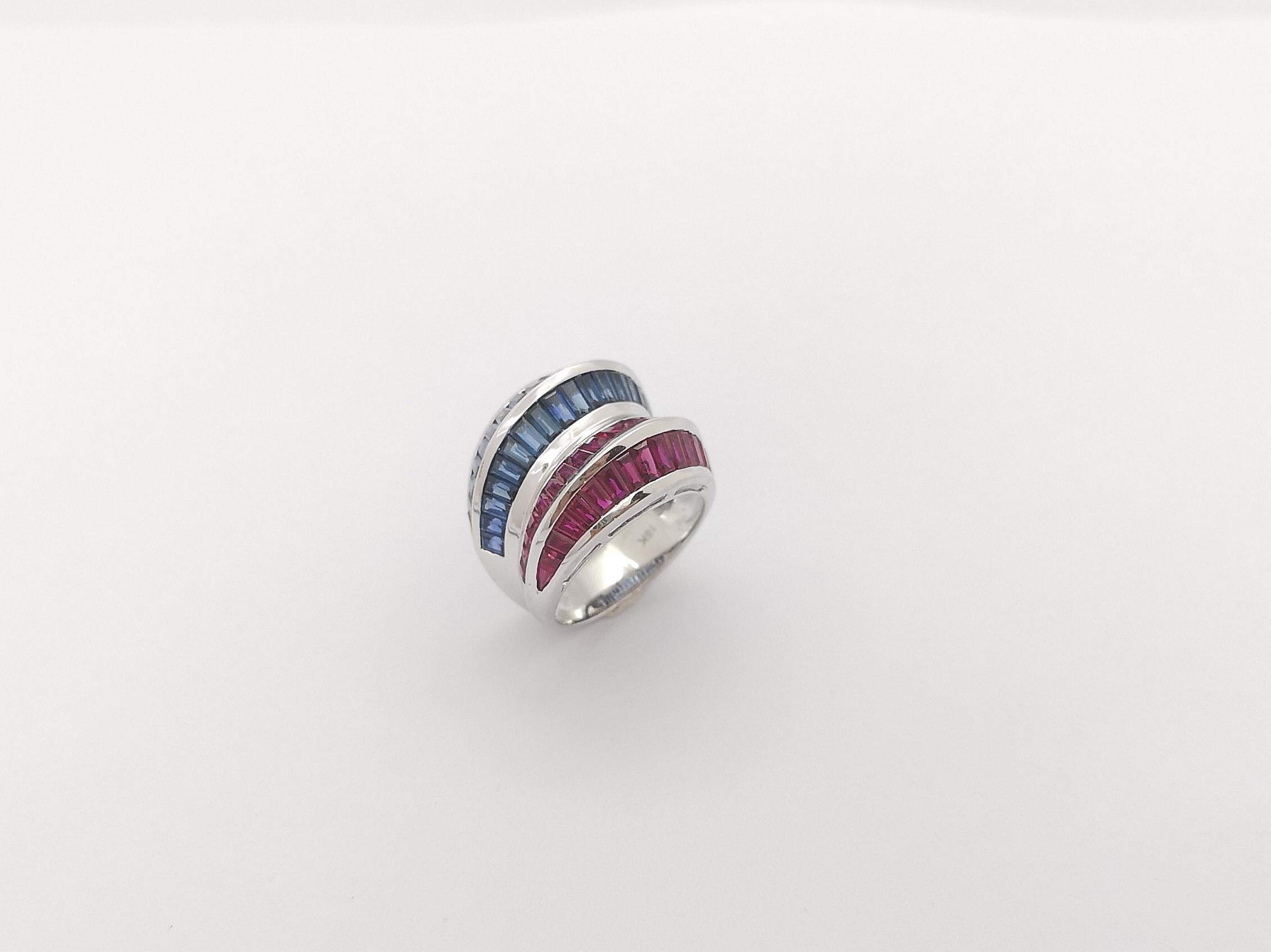 Blue Sapphire and Ruby Ring set in 18K White Gold Settings For Sale 8