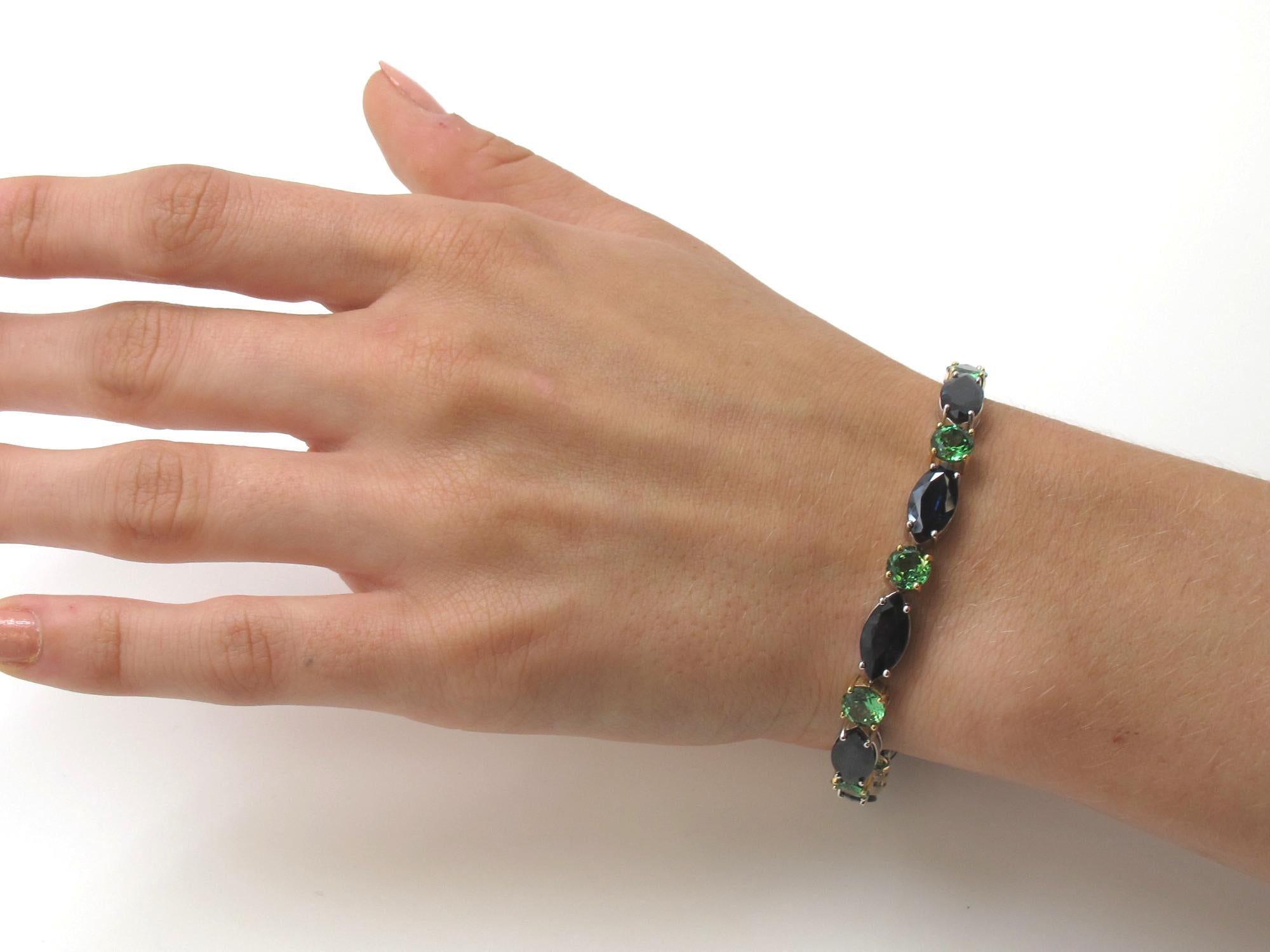 Blue Sapphire and Tsavorite Garnet Tennis Bracelet in White and Yellow Gold For Sale 3