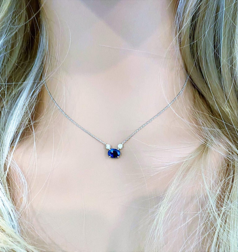 Blue Sapphire and Two Diamonds Drop Gold Pendant Necklace For Sale 1