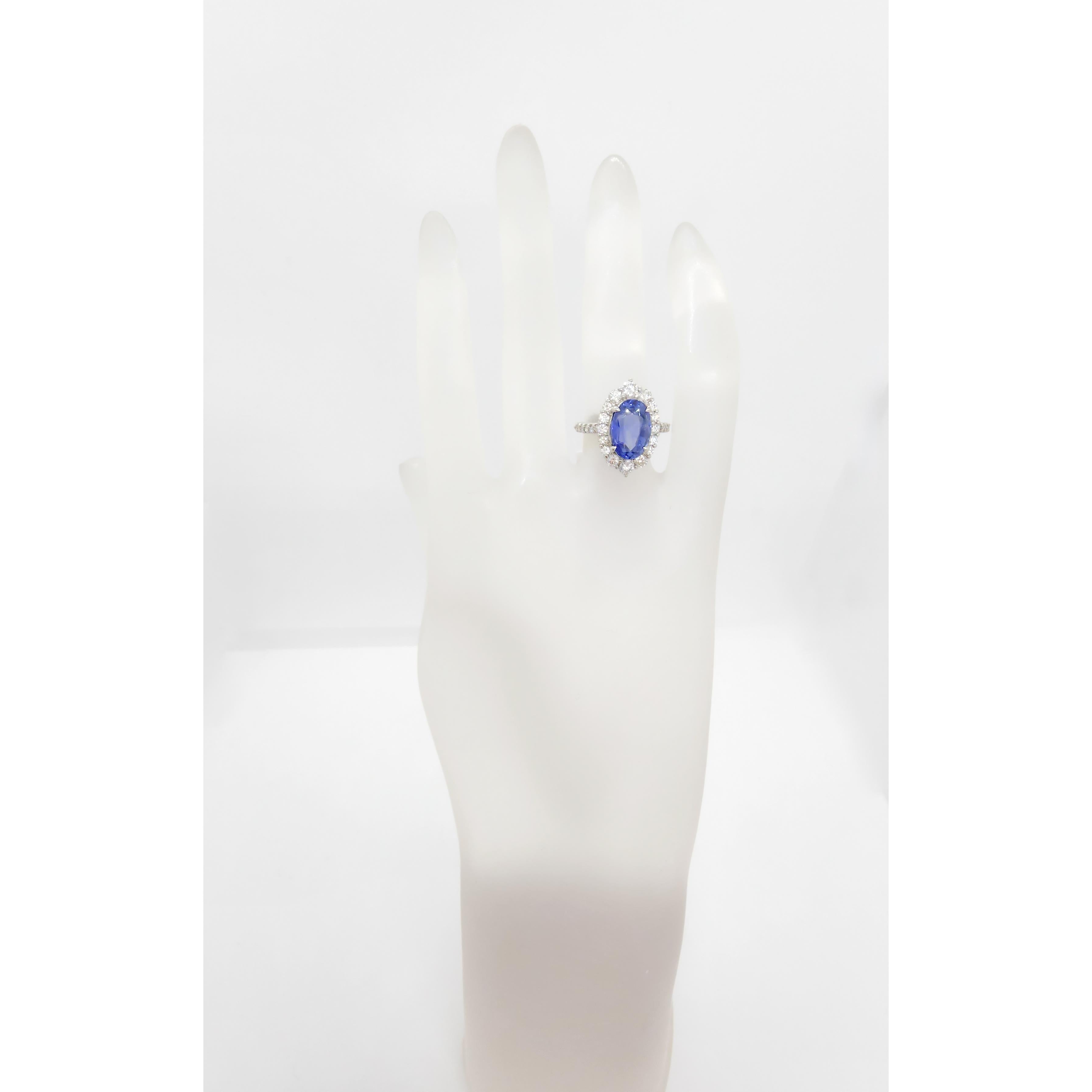 Women's or Men's Blue Sapphire and White Diamond Cluster Cocktail Ring in Platinum For Sale